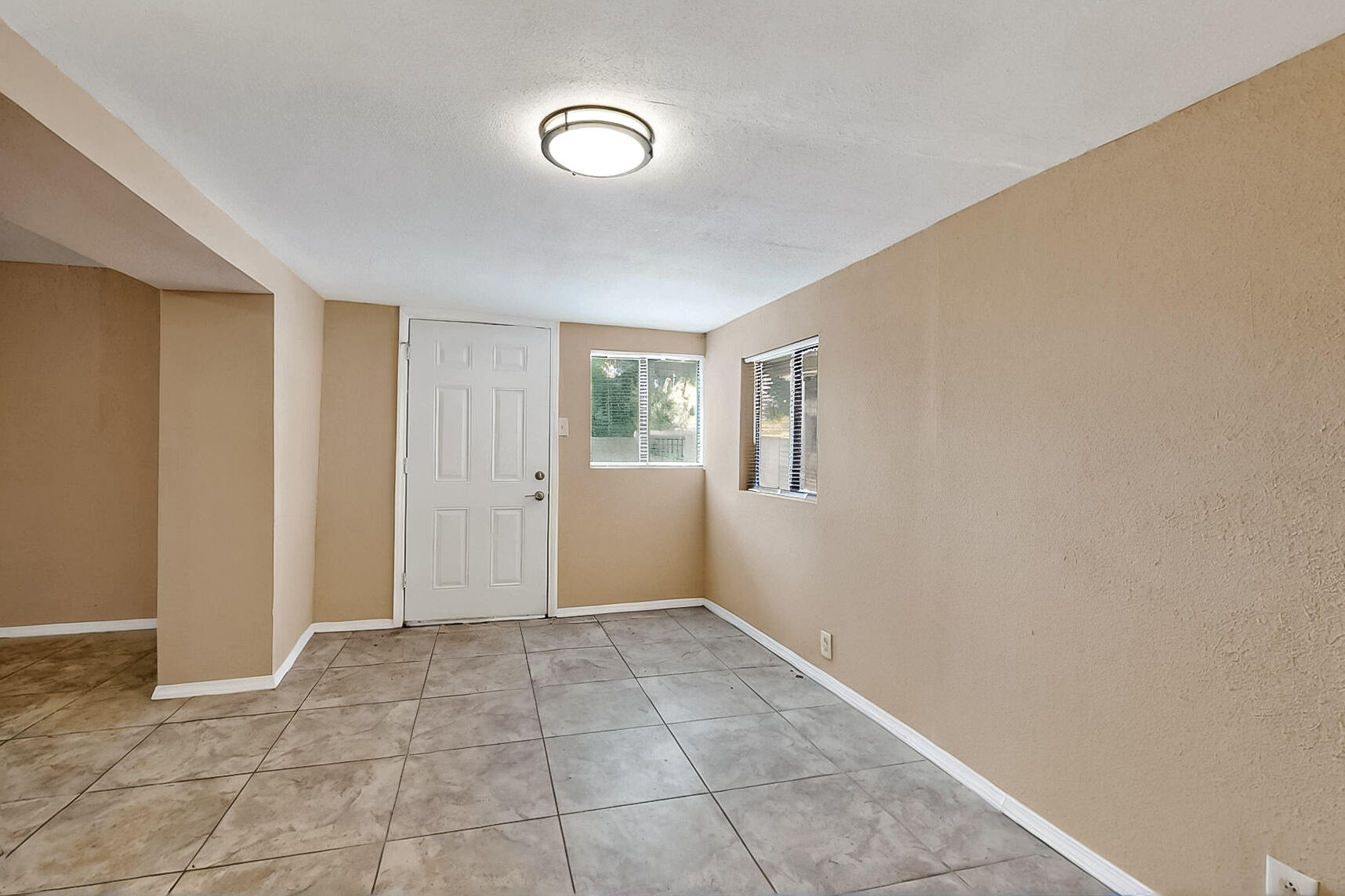 7121 Isleta Boulevard #REAR, Albuquerque, New Mexico image 6