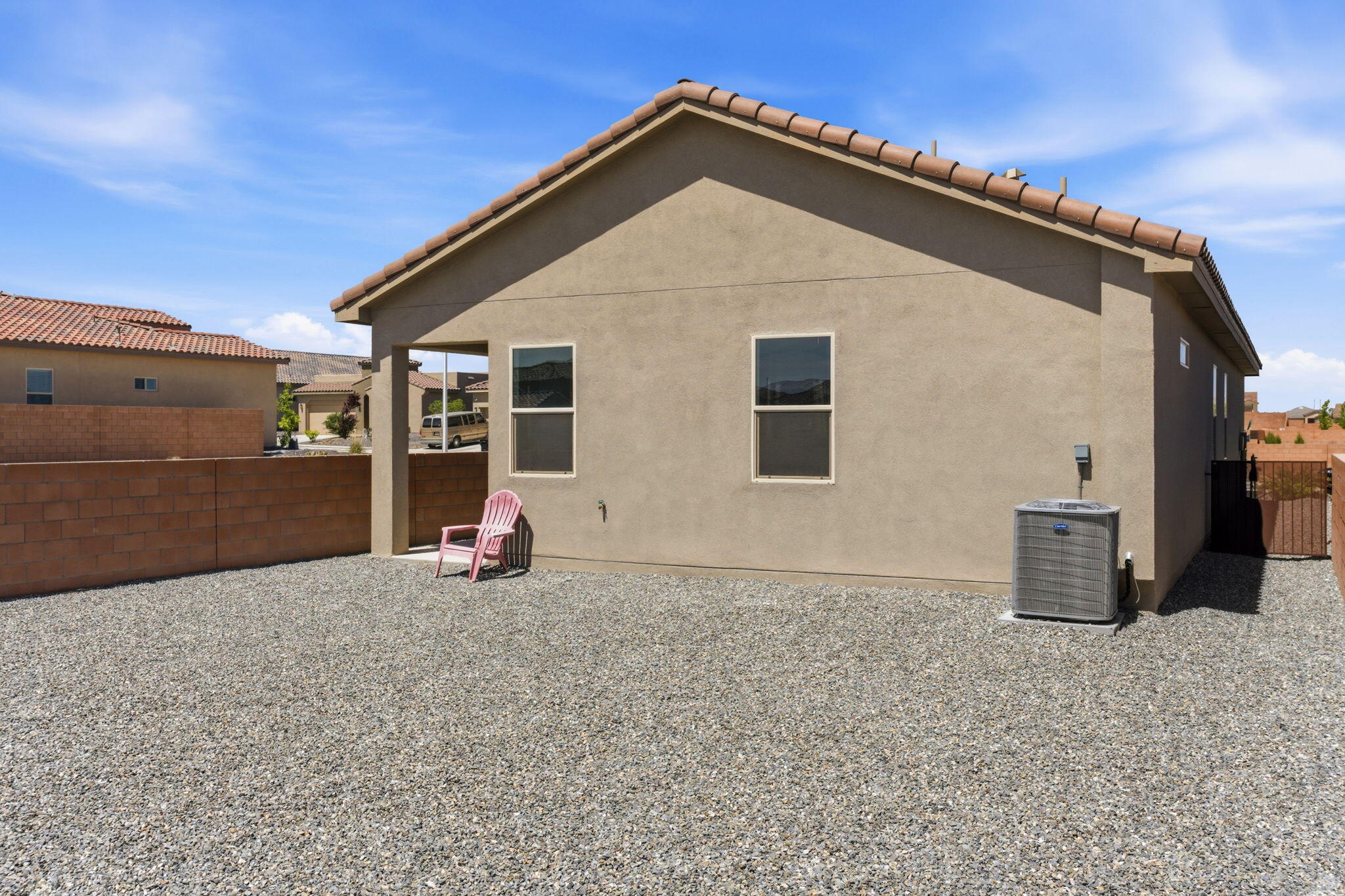 748 Amatista Loop SE