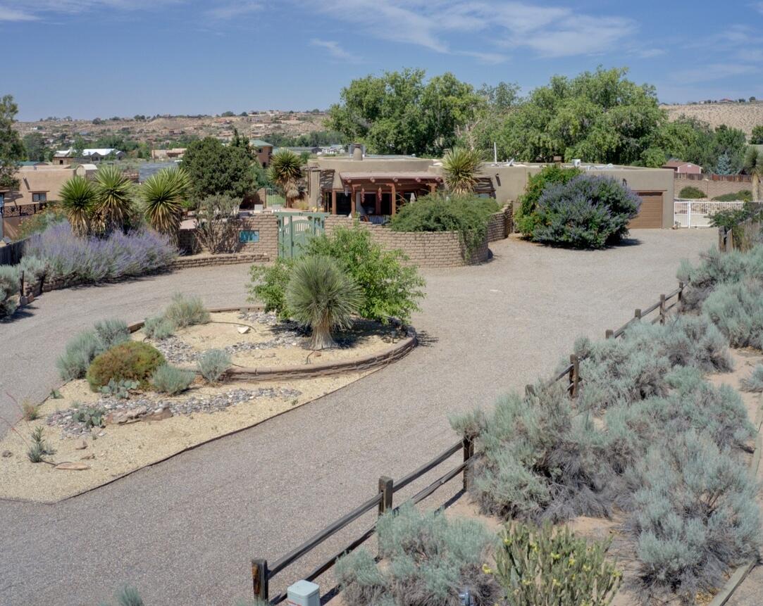 77 Dulce Court