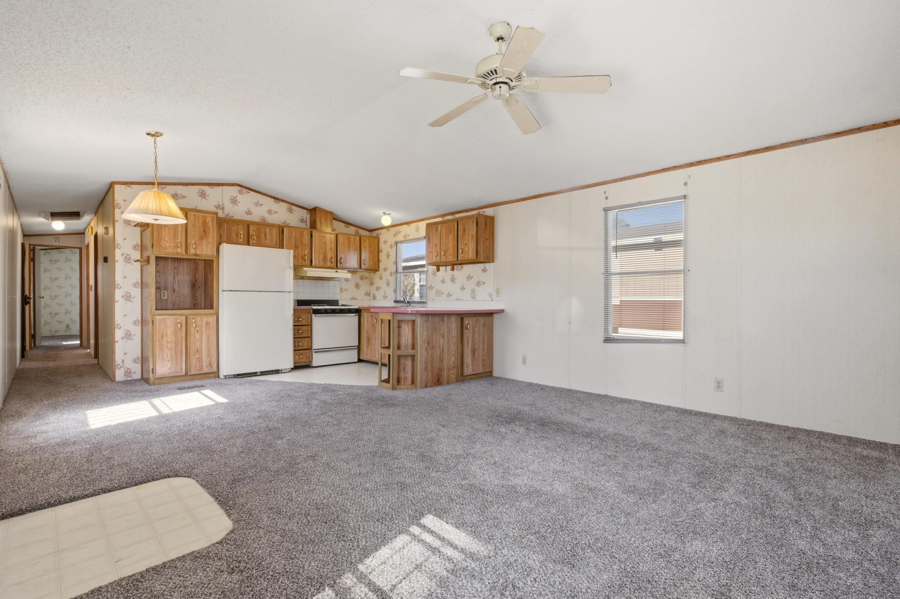 7401 San Pedro Drive NE TRLR 4