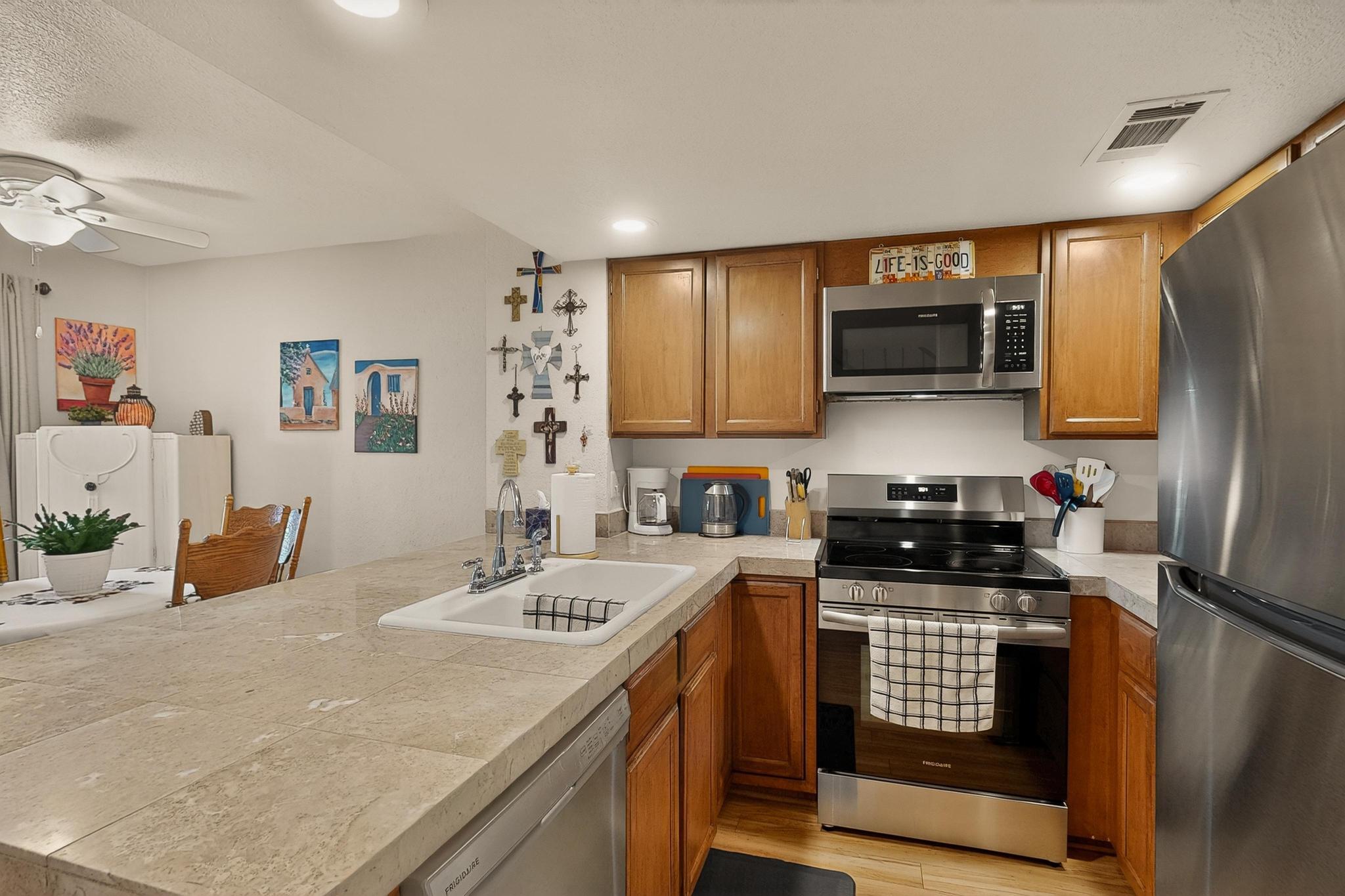 3301 Monroe Street NE UNIT Q176