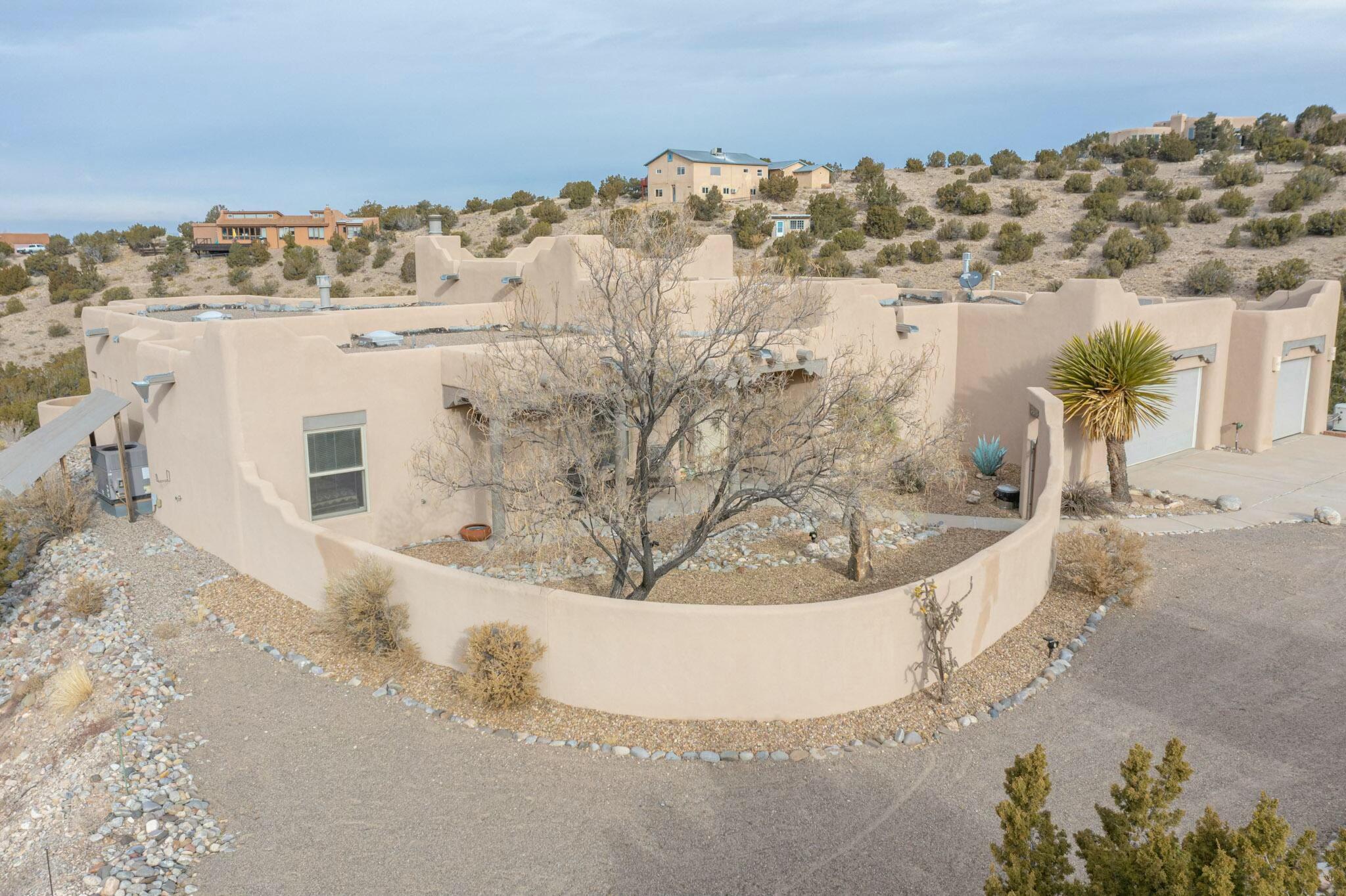 39 Pine Road, Placitas, New Mexico image 2