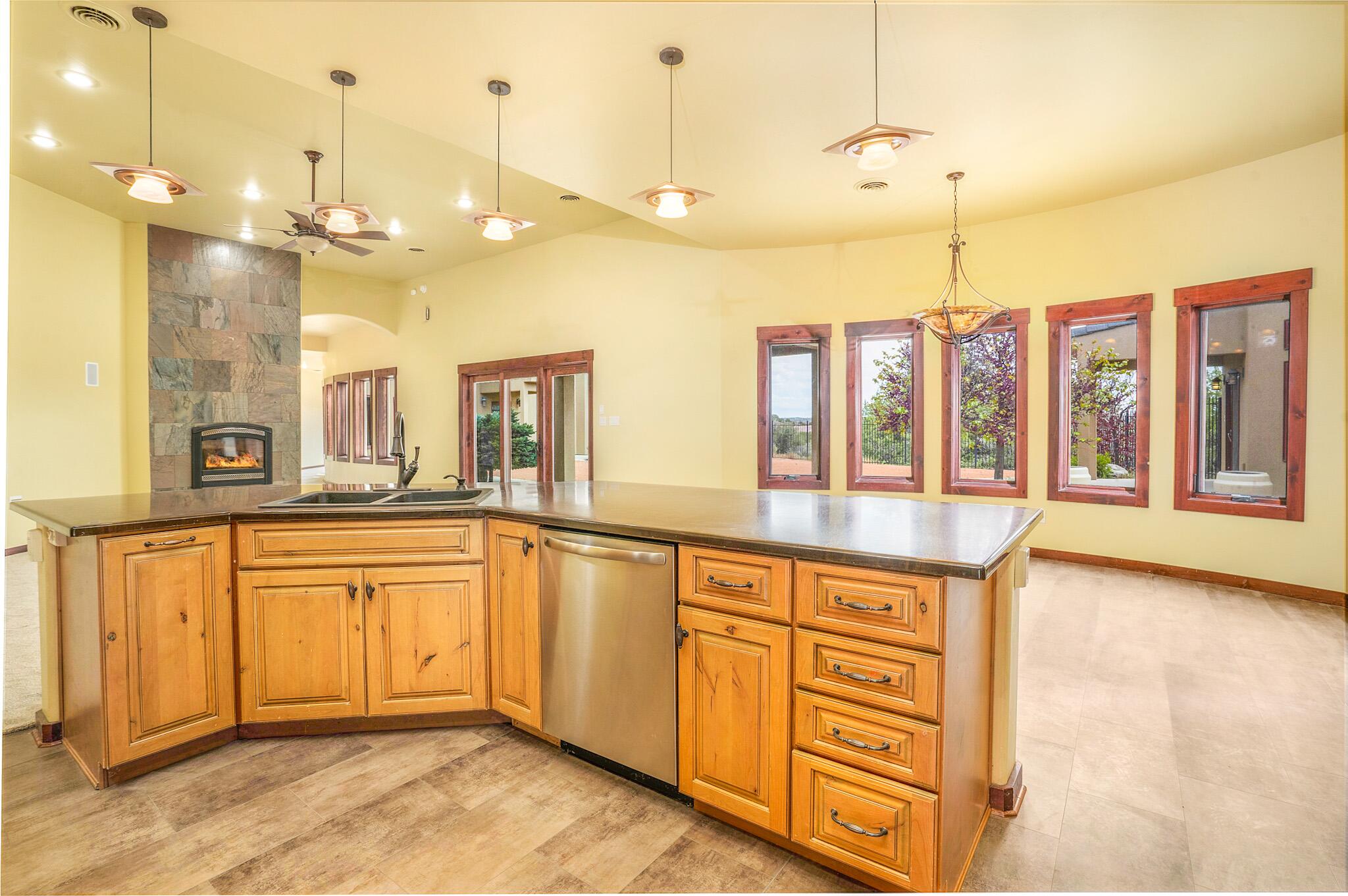6101 Jack Rabbit Junction, Farmington, New Mexico image 9