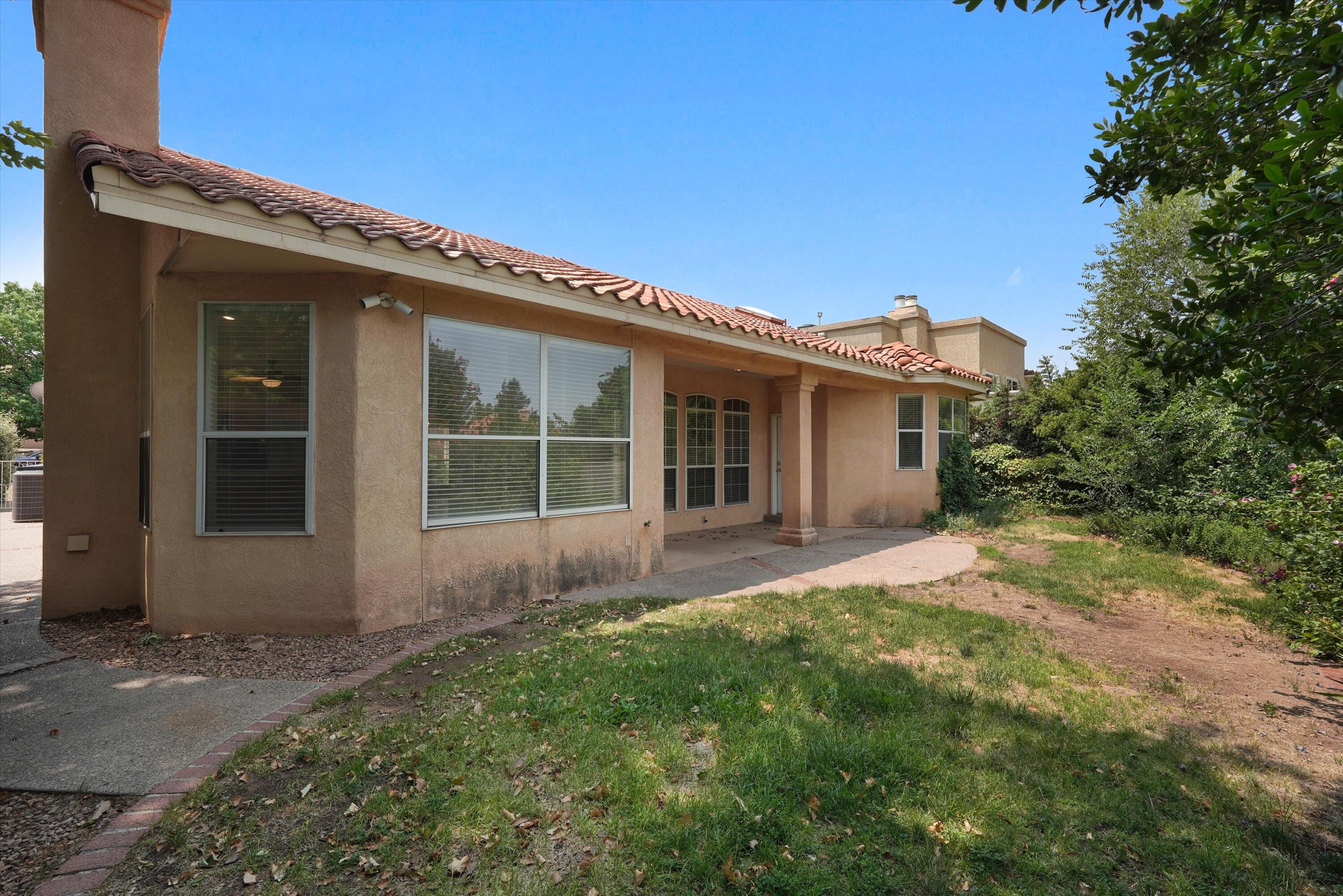 12309 La Vista Grande Drive NE