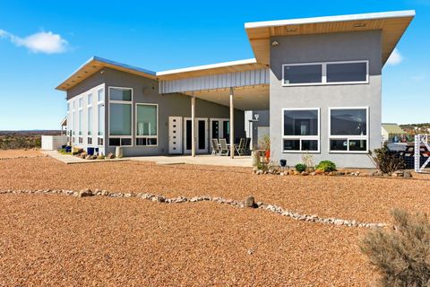 Photo of 5225 Chopin Road NE, Rio Rancho, NM 87144 (MLS # 1099994)