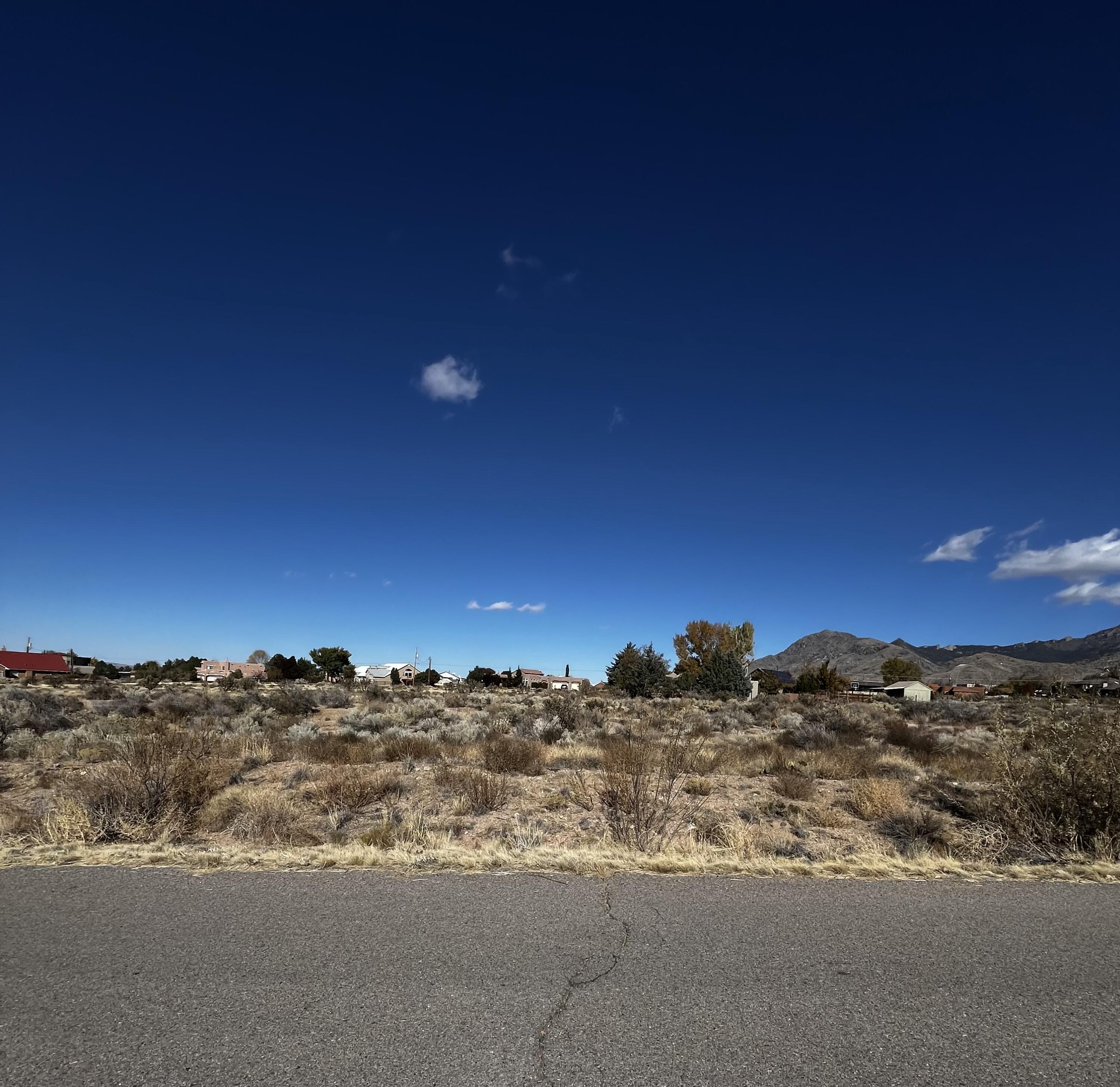 Oakland Avenue, Albuquerque, New Mexico image 3