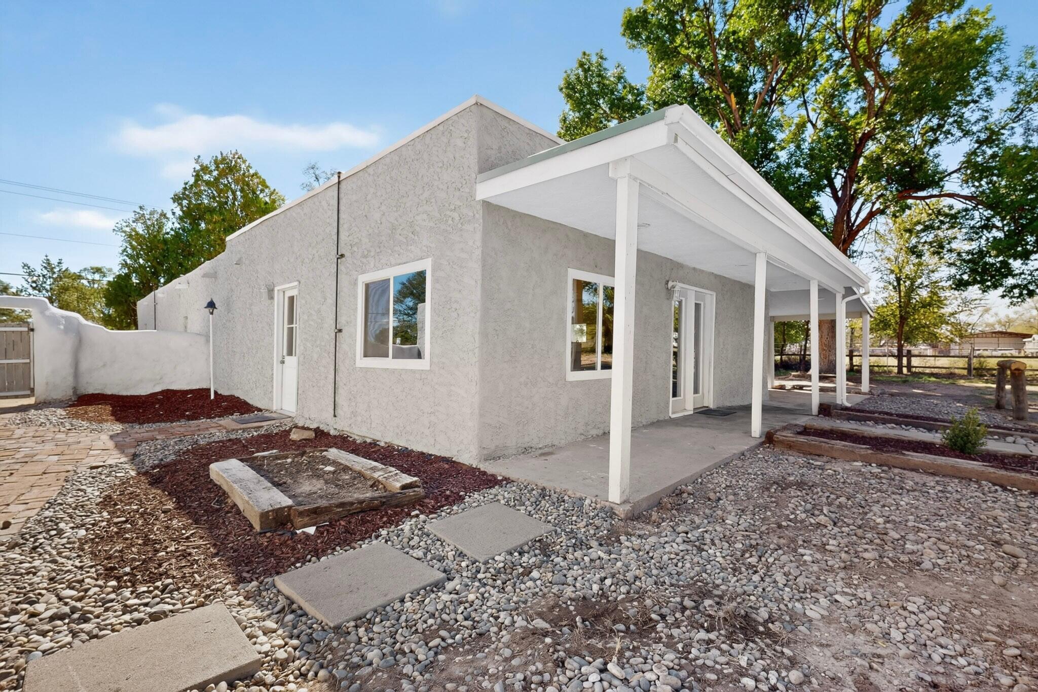 2806 Highway 47