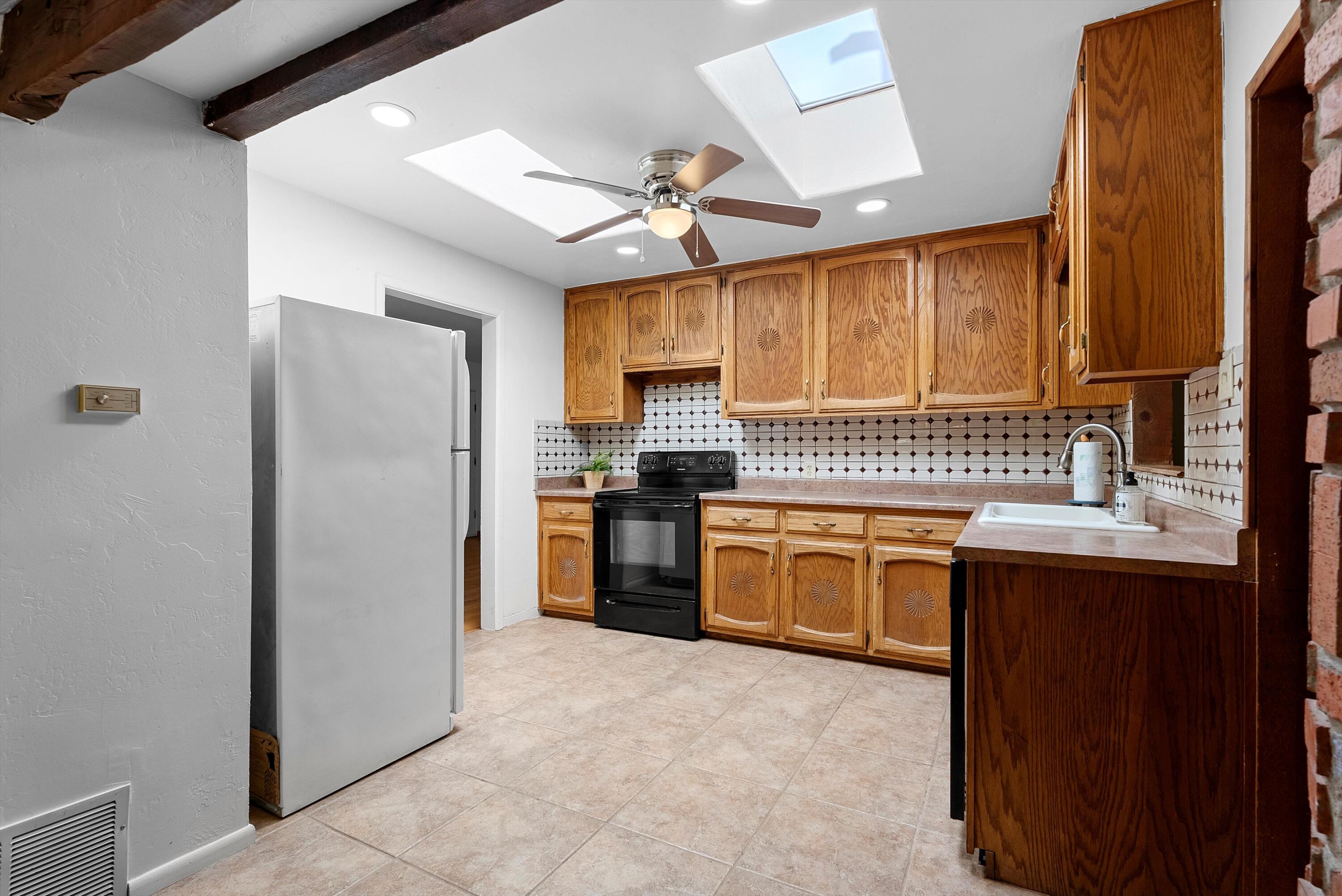 2216 Marie Place, Albuquerque, New Mexico image 12