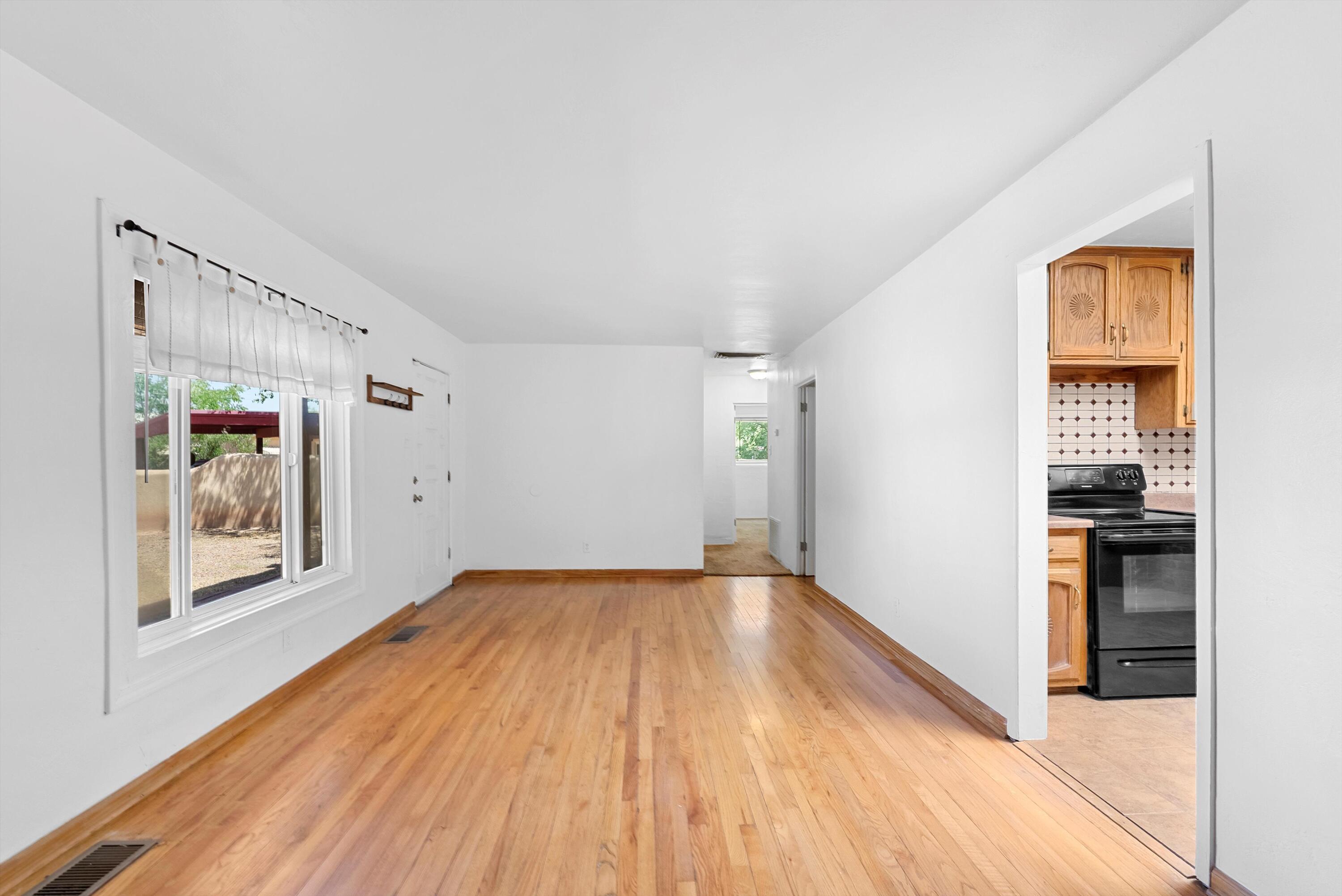 2216 Marie Place, Albuquerque, New Mexico image 9