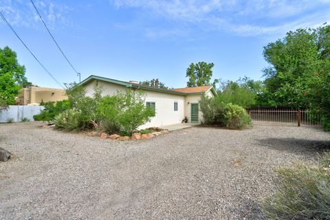 Photo of 1149 Ortega Road NW, Albuquerque, NM 87114 (MLS # 1102799)