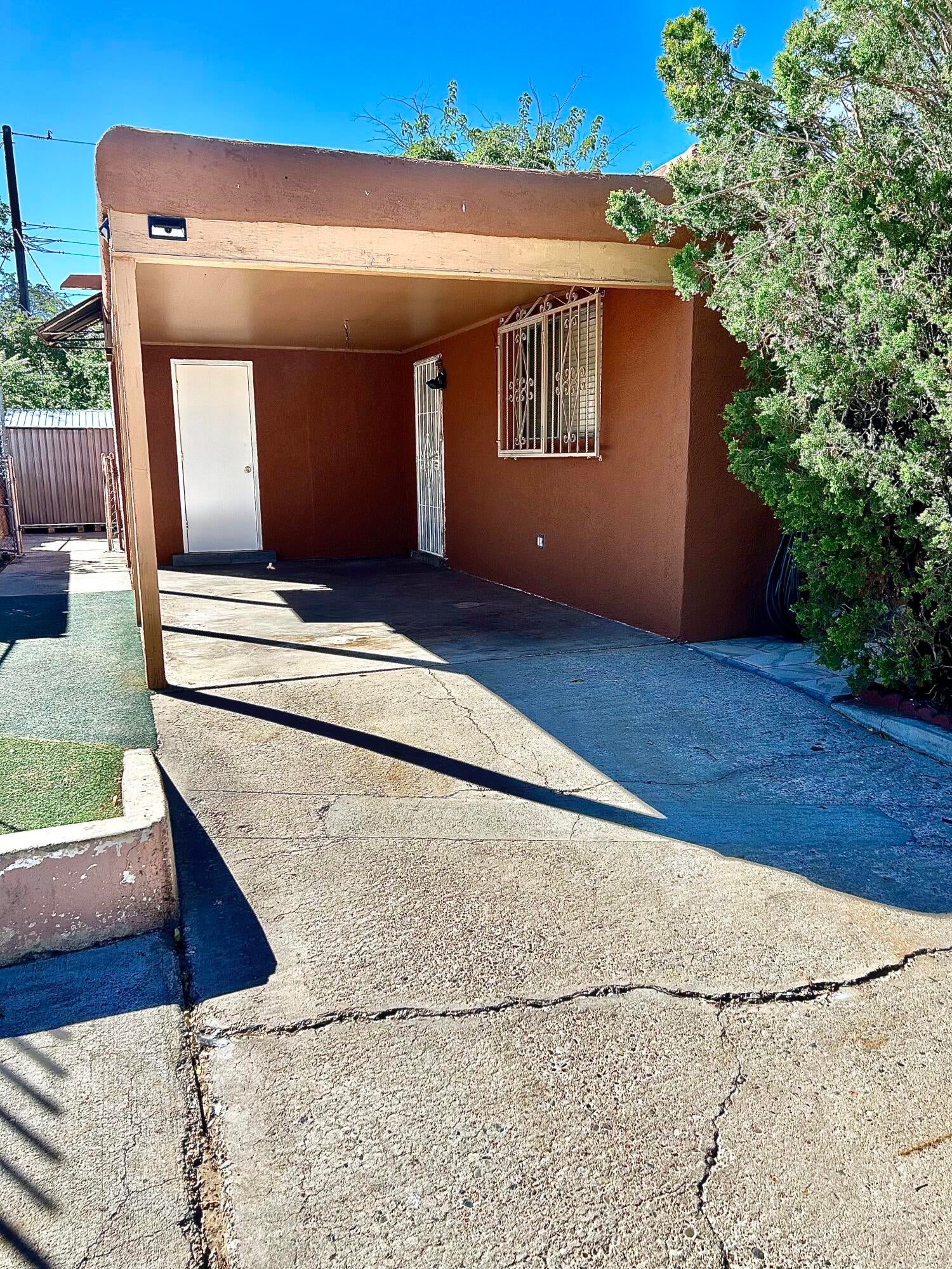 429 Merlida Street SW