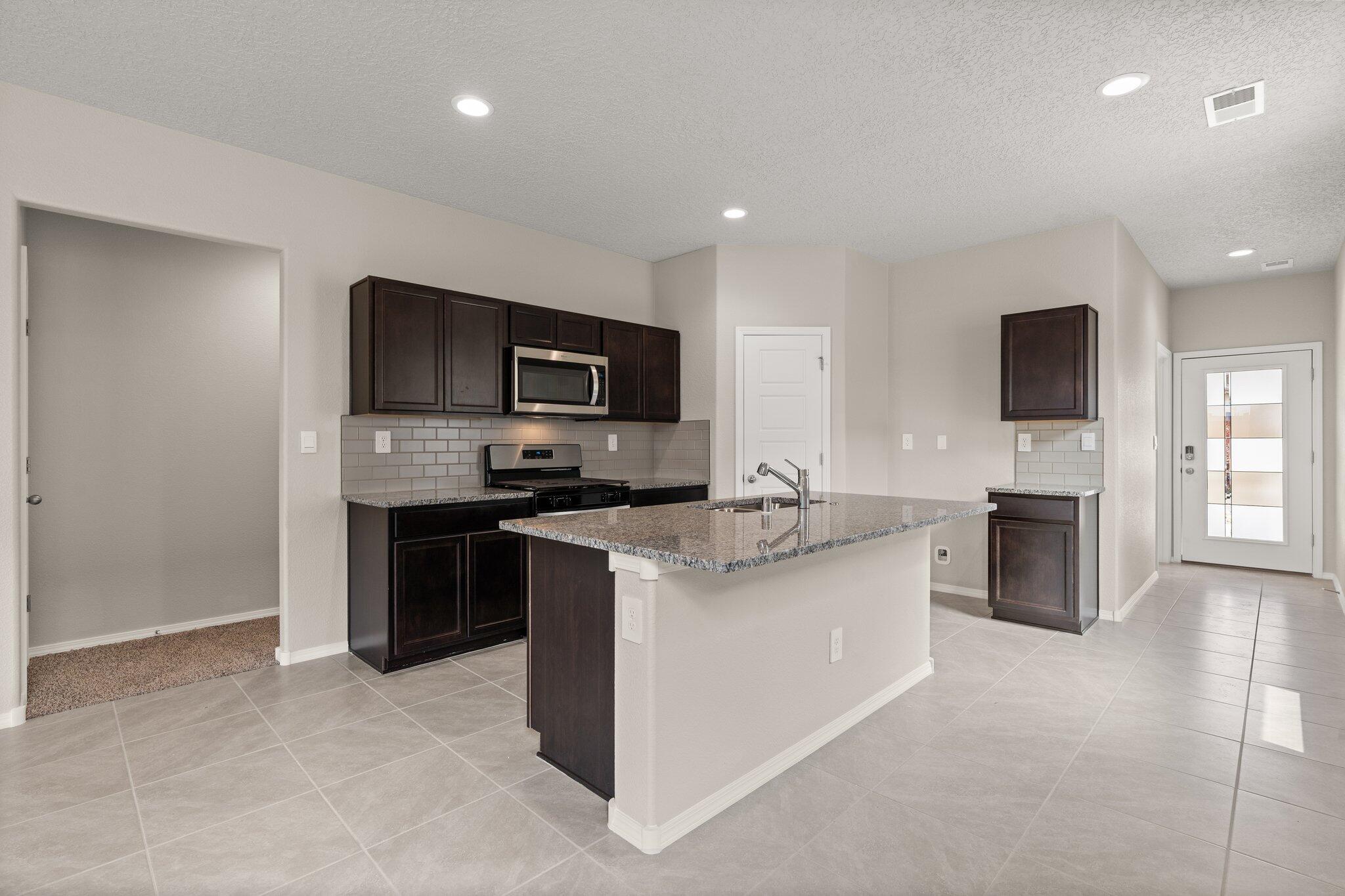 10567 Valedon Lane, Albuquerque, New Mexico image 4