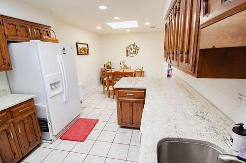 1554 Donette Place NE