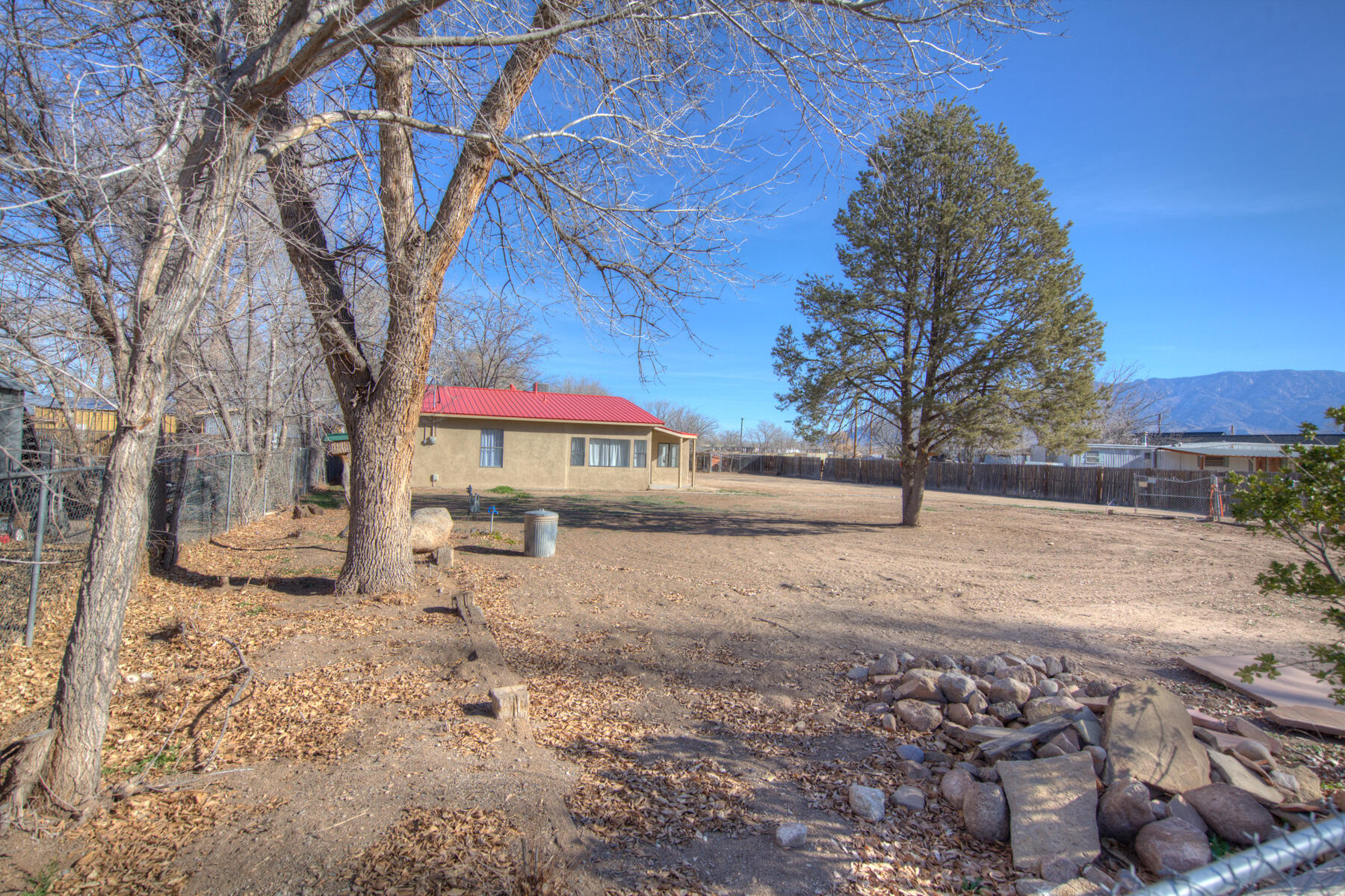 327 Homesite Lane NW