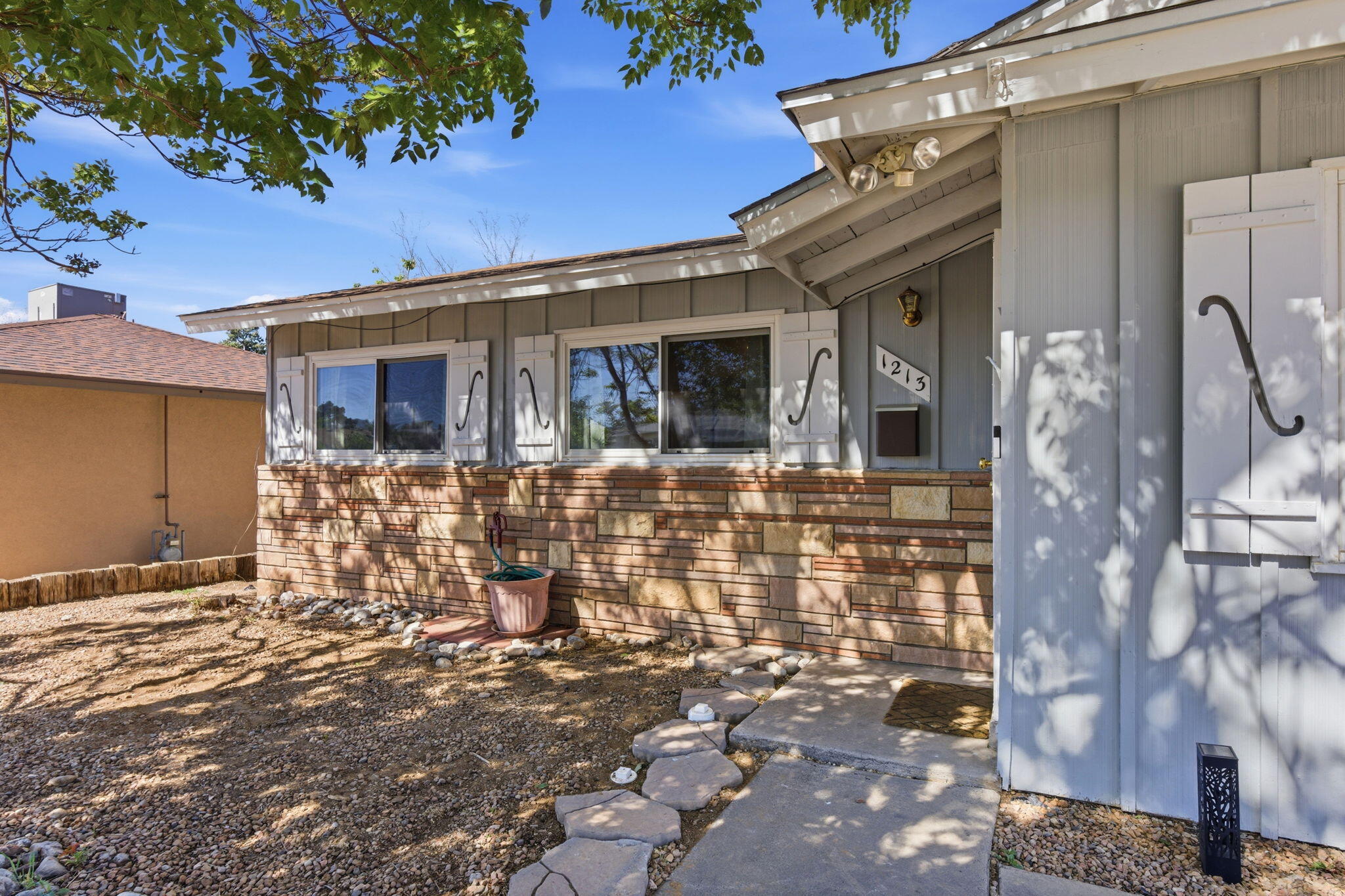 1213 Westerfeld Drive NE