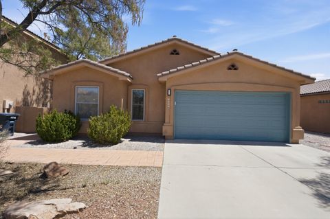 Photo of 4712 Eyota Drive NW, Albuquerque, NM 87120 (MLS # 1102614)