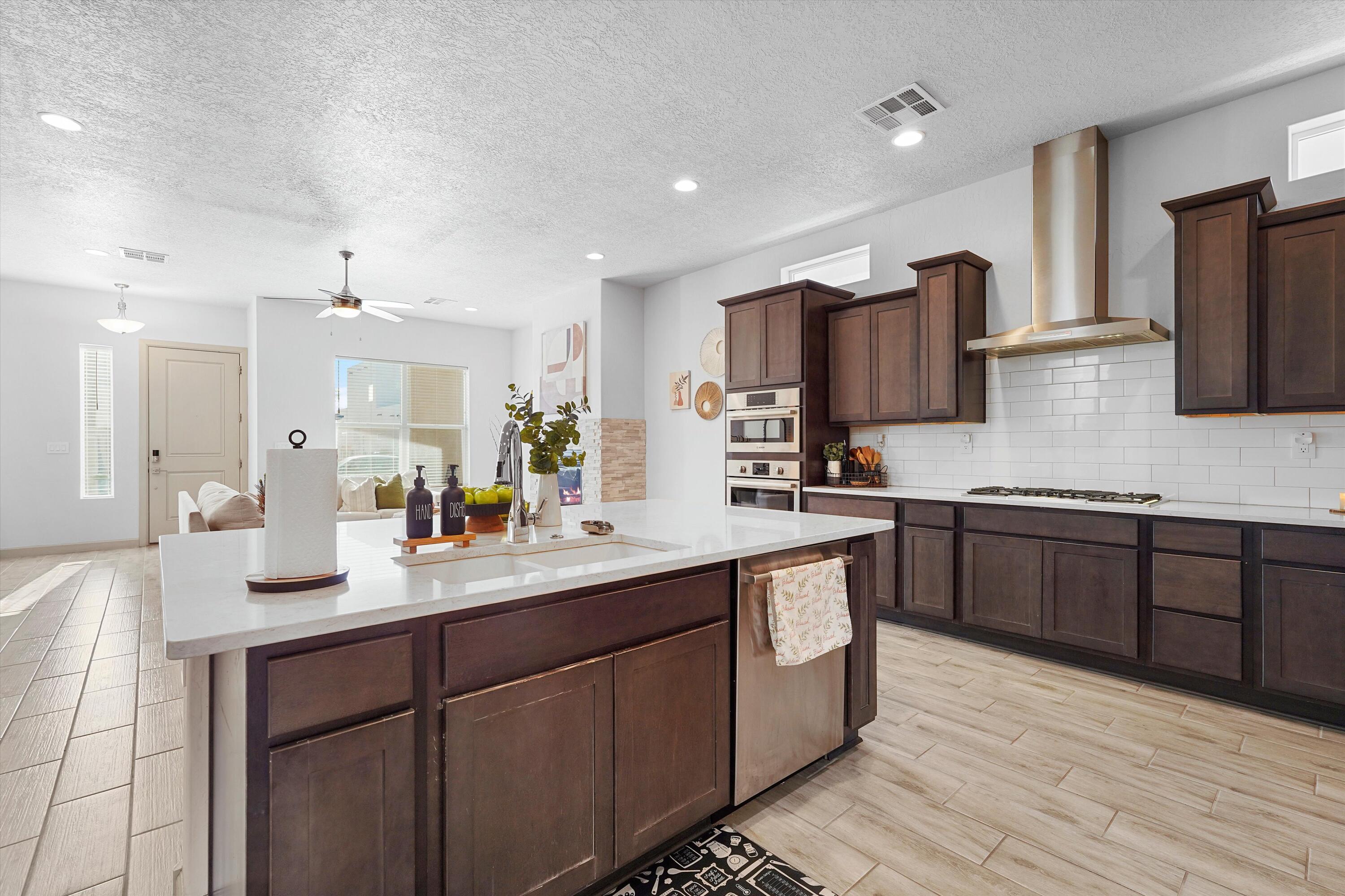2409 Lynn Road, Rio Rancho, New Mexico image 11