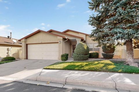 412 Seward Park Avenue NE Albuquerque NM 87123