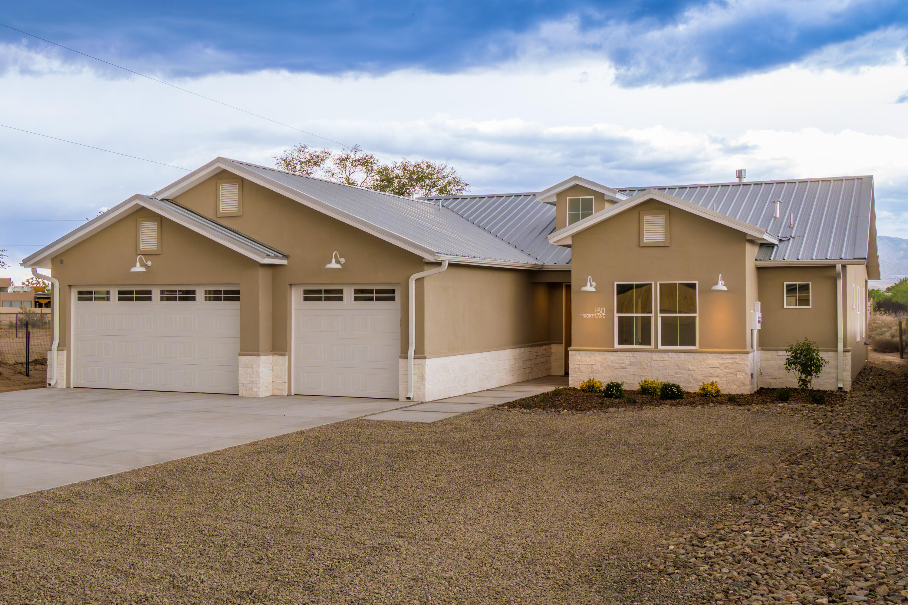 130 Nicky Lane, Corrales, New Mexico image 4