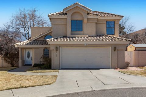 8804 Fremont Ellis Court NE Albuquerque NM 87122