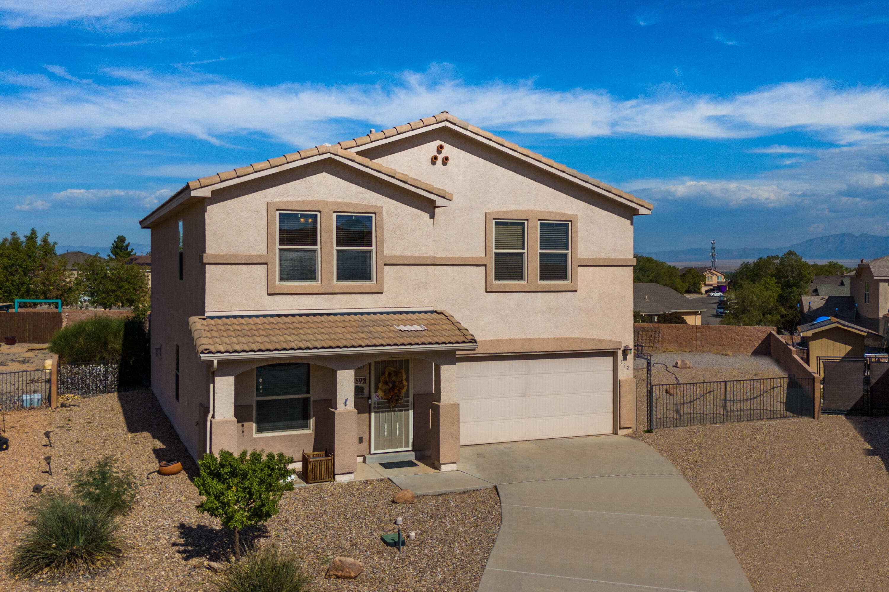 592 Creekside Avenue, Los Lunas, Texas image 1