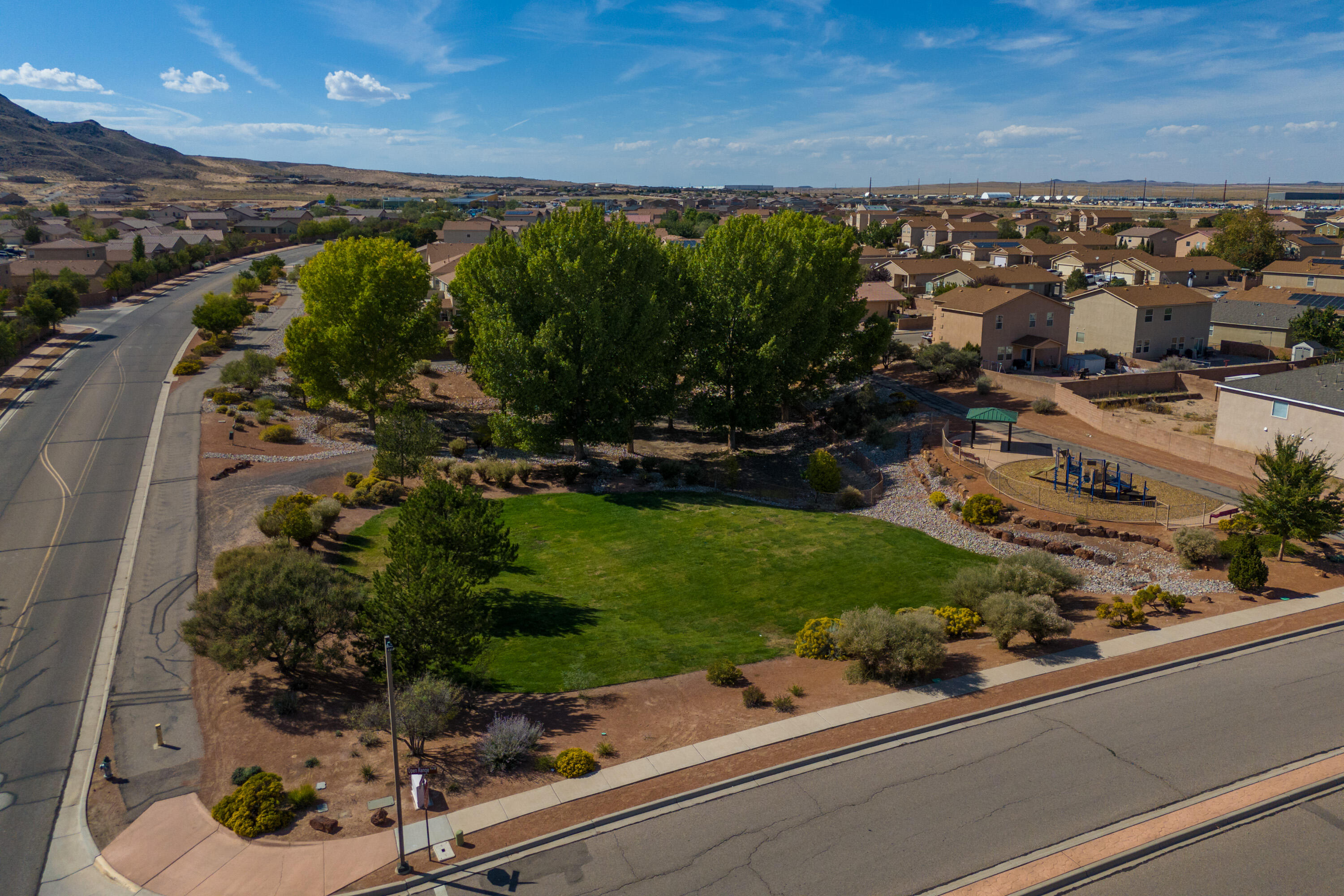 592 Creekside Avenue, Los Lunas, Texas image 33