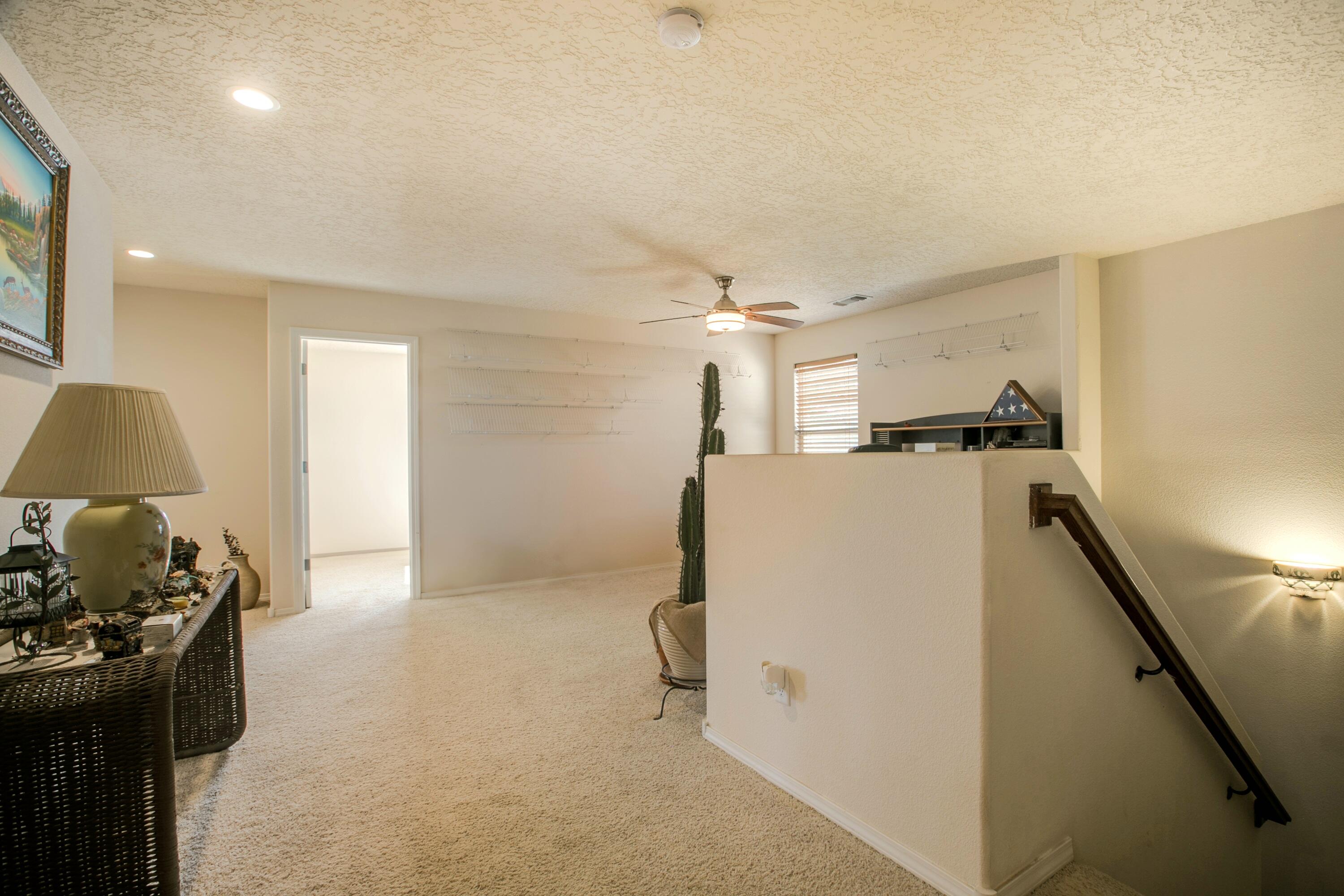 592 Creekside Avenue, Los Lunas, Texas image 11