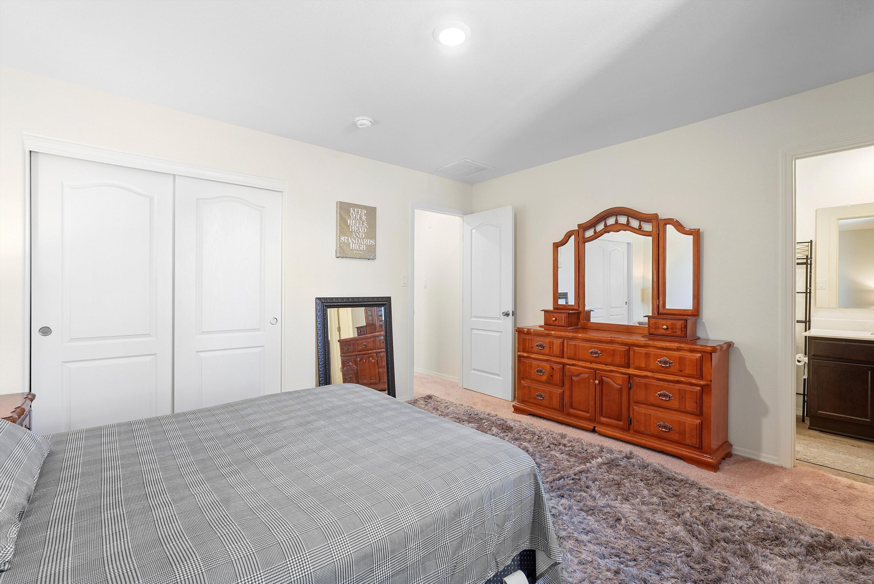 2404 Calle Del Los Claveles, Belen, New Mexico image 21