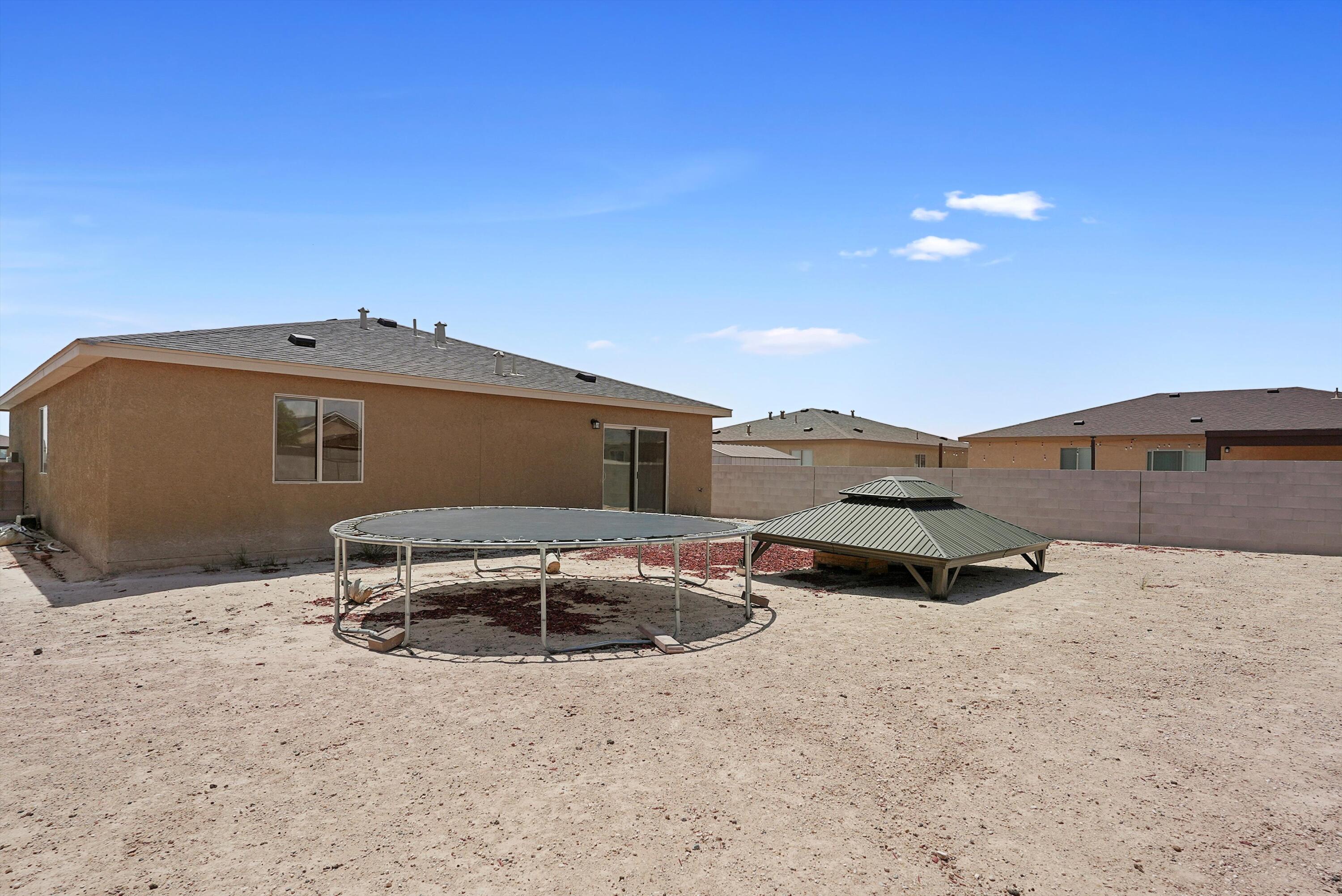 2404 Calle Del Los Claveles, Belen, New Mexico image 26