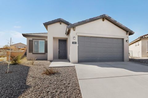 Photo of 1200 Vallecito Loop NW, Los Lunas, NM 87031 (MLS # 1097422)