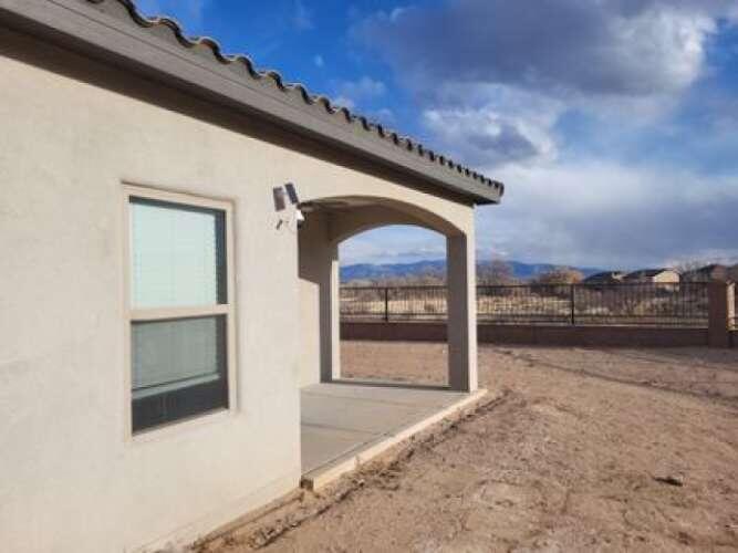 1814 Tesoro Loop, Los Lunas, New Mexico image 3