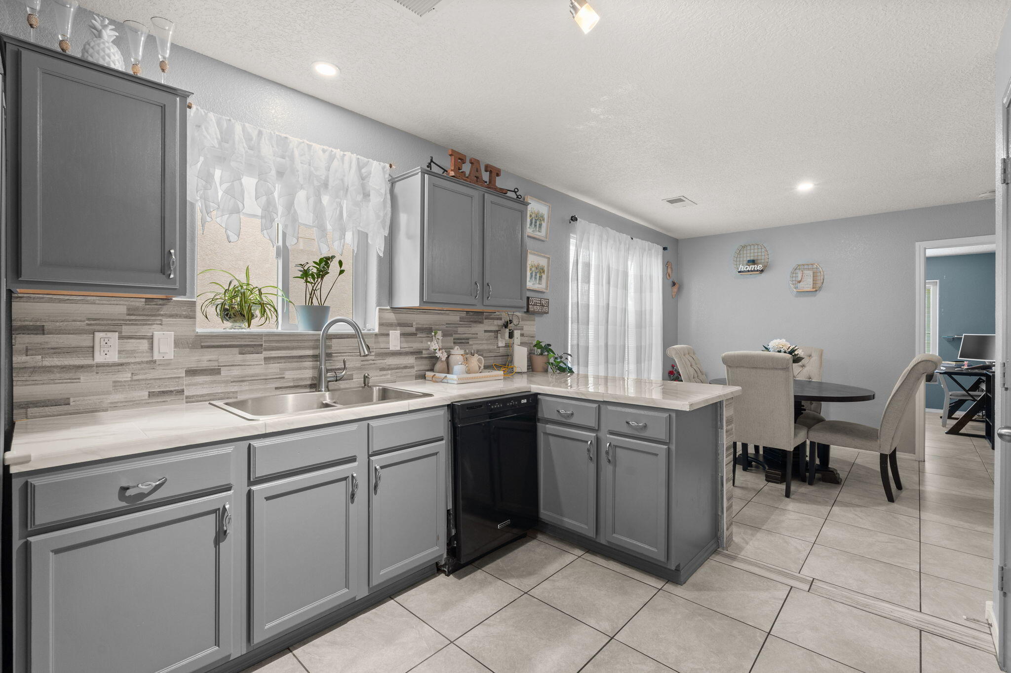 1018 Desert Sunflower Drive, Rio Rancho, New Mexico image 18