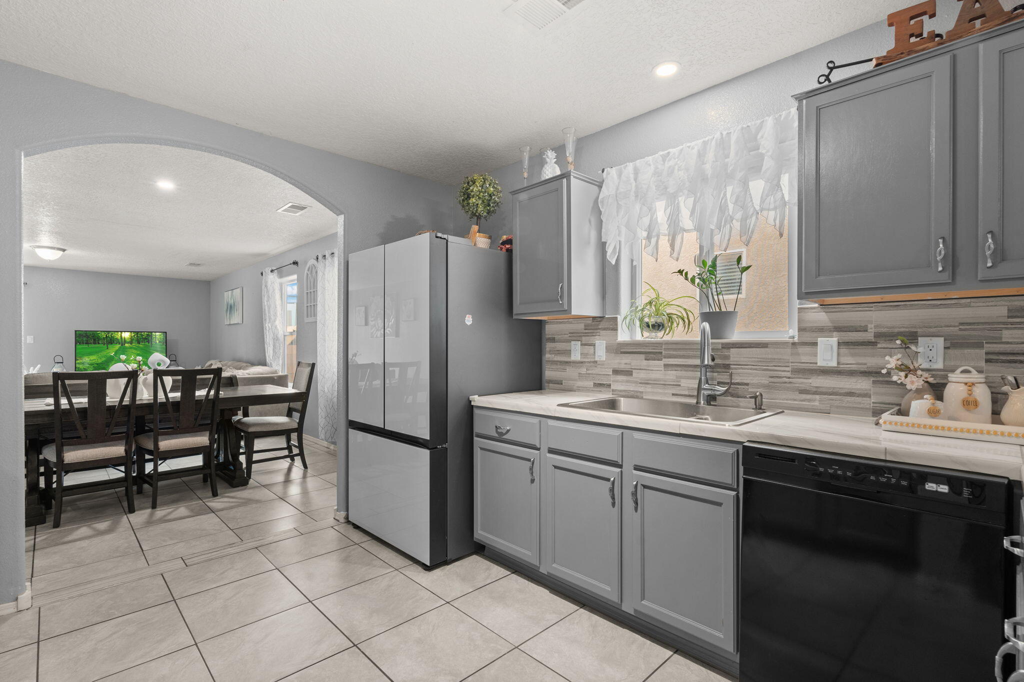 1018 Desert Sunflower Drive, Rio Rancho, New Mexico image 17