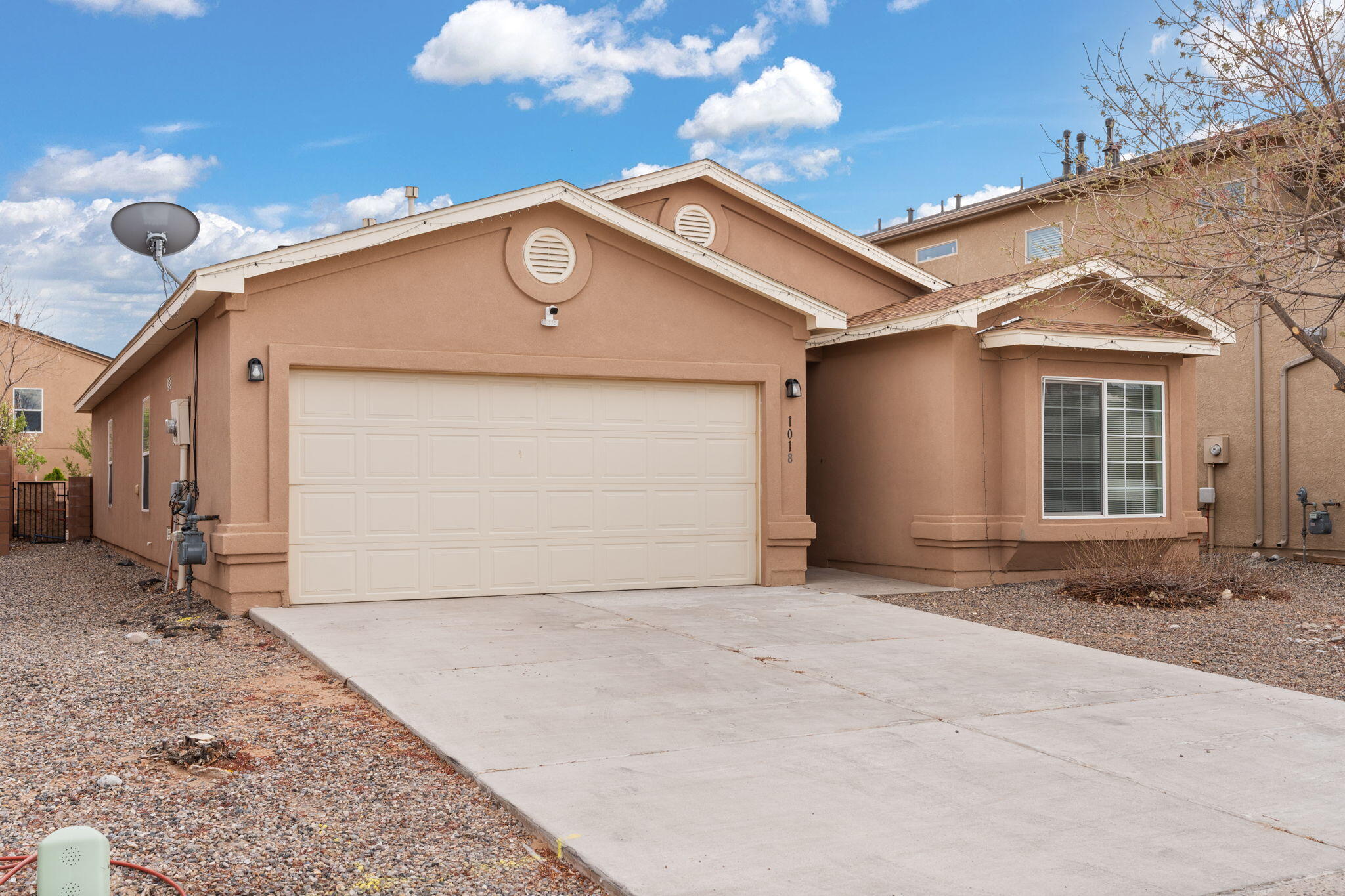 1018 Desert Sunflower Drive, Rio Rancho, New Mexico image 2