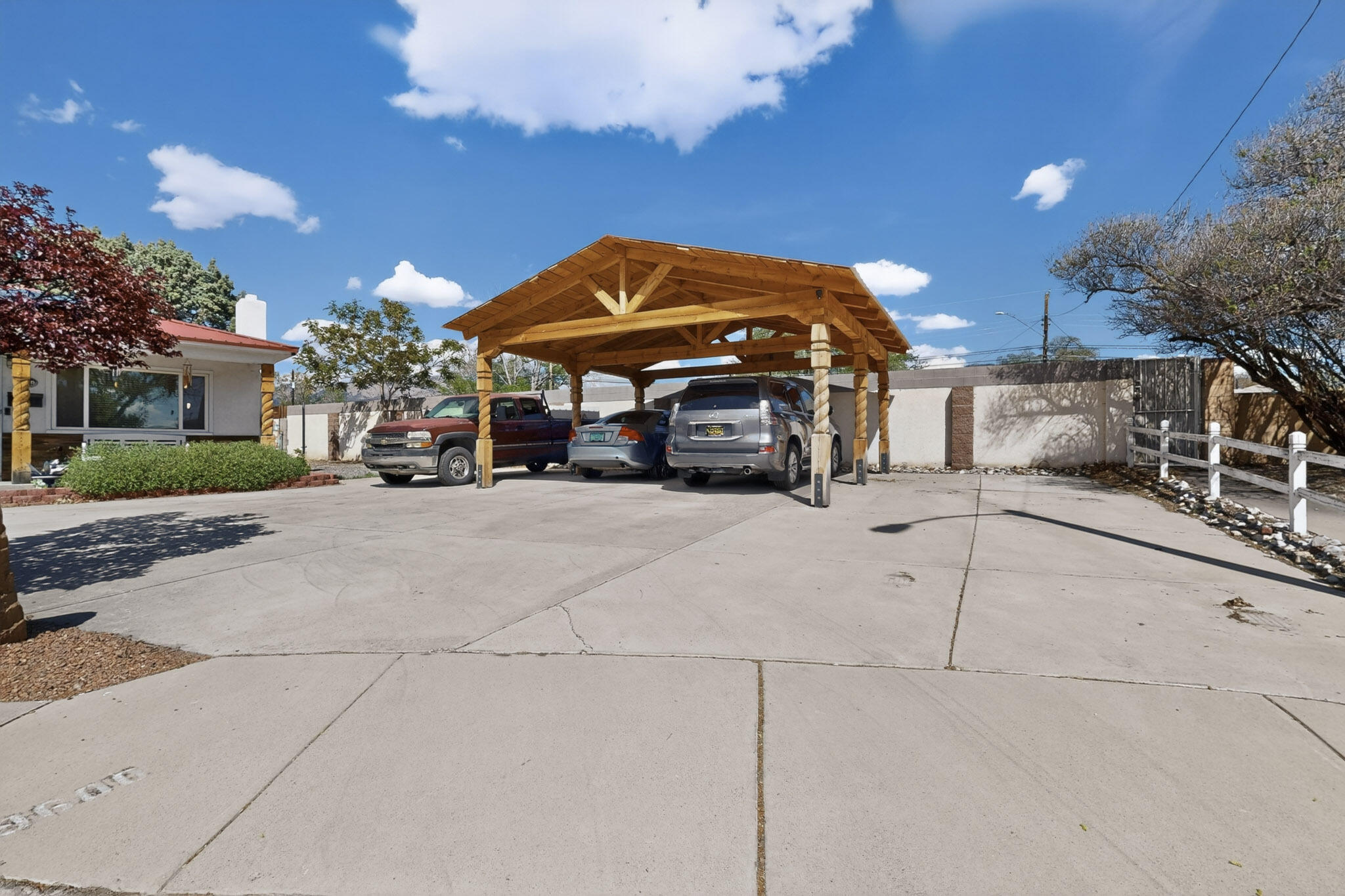 9600 Mesa Arriba Court NE