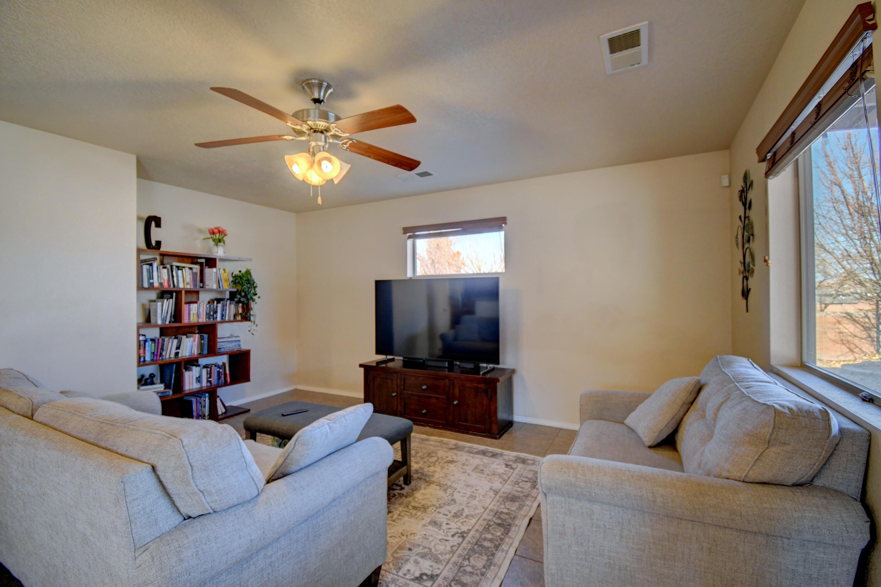 6249 Azaleas Road, Albuquerque, New Mexico image 7