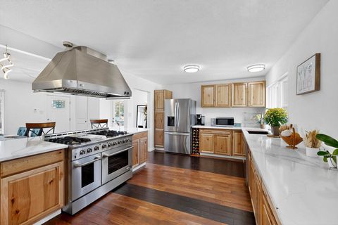 Photo of 8133 PRINCESS JEANNE Avenue NE, Albuquerque, NM 87110 (MLS # 1091504)