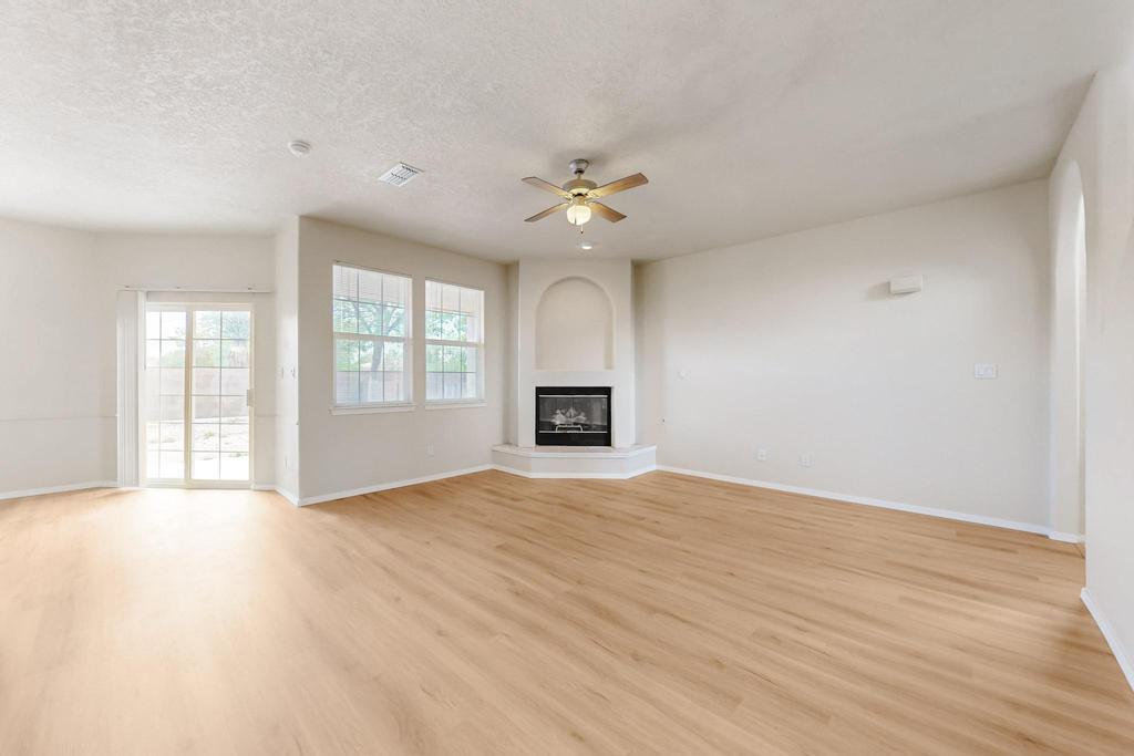 7500 Peregrine Road, Albuquerque, New Mexico image 4