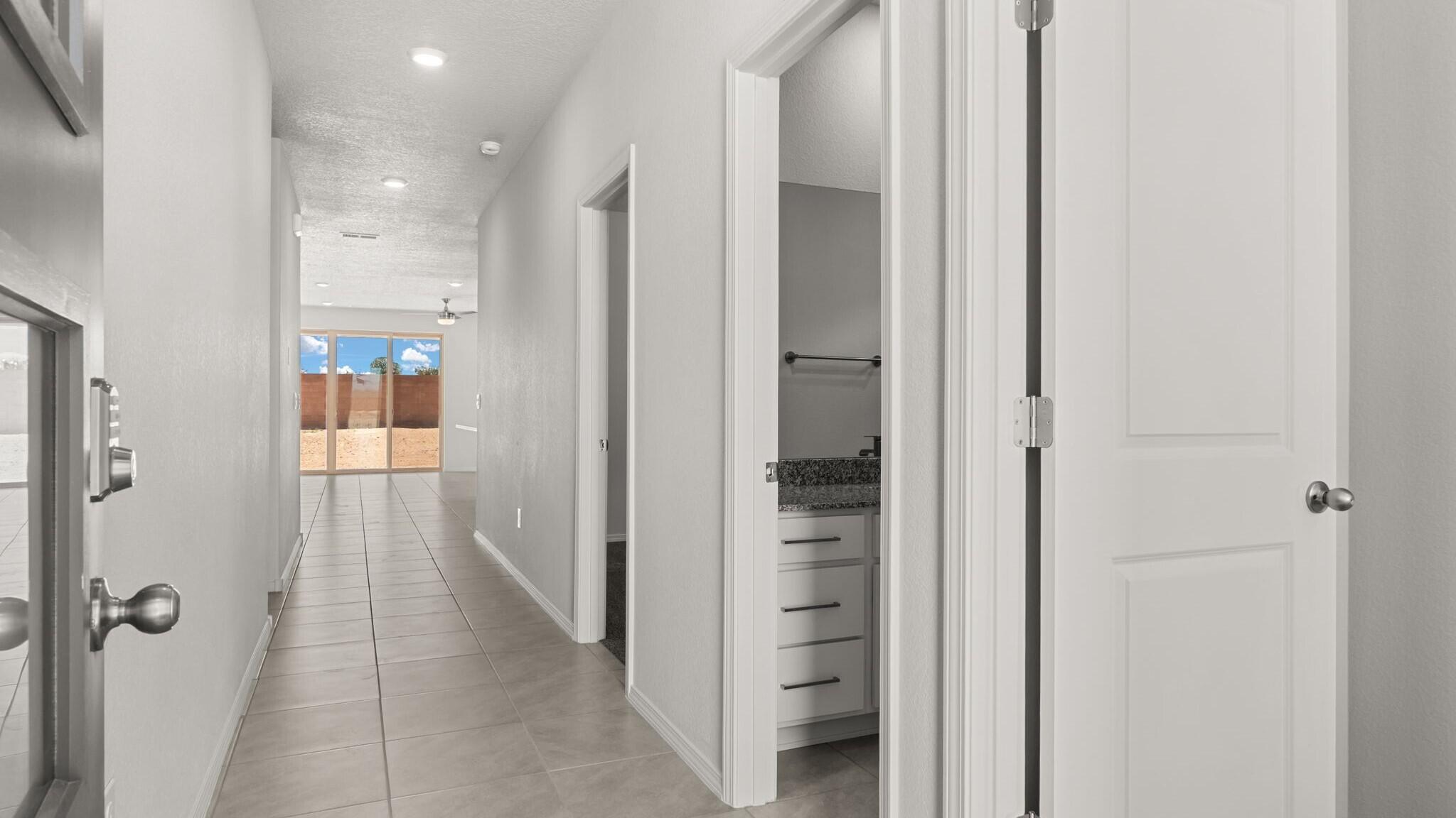 4138 Silver Springs Road NE