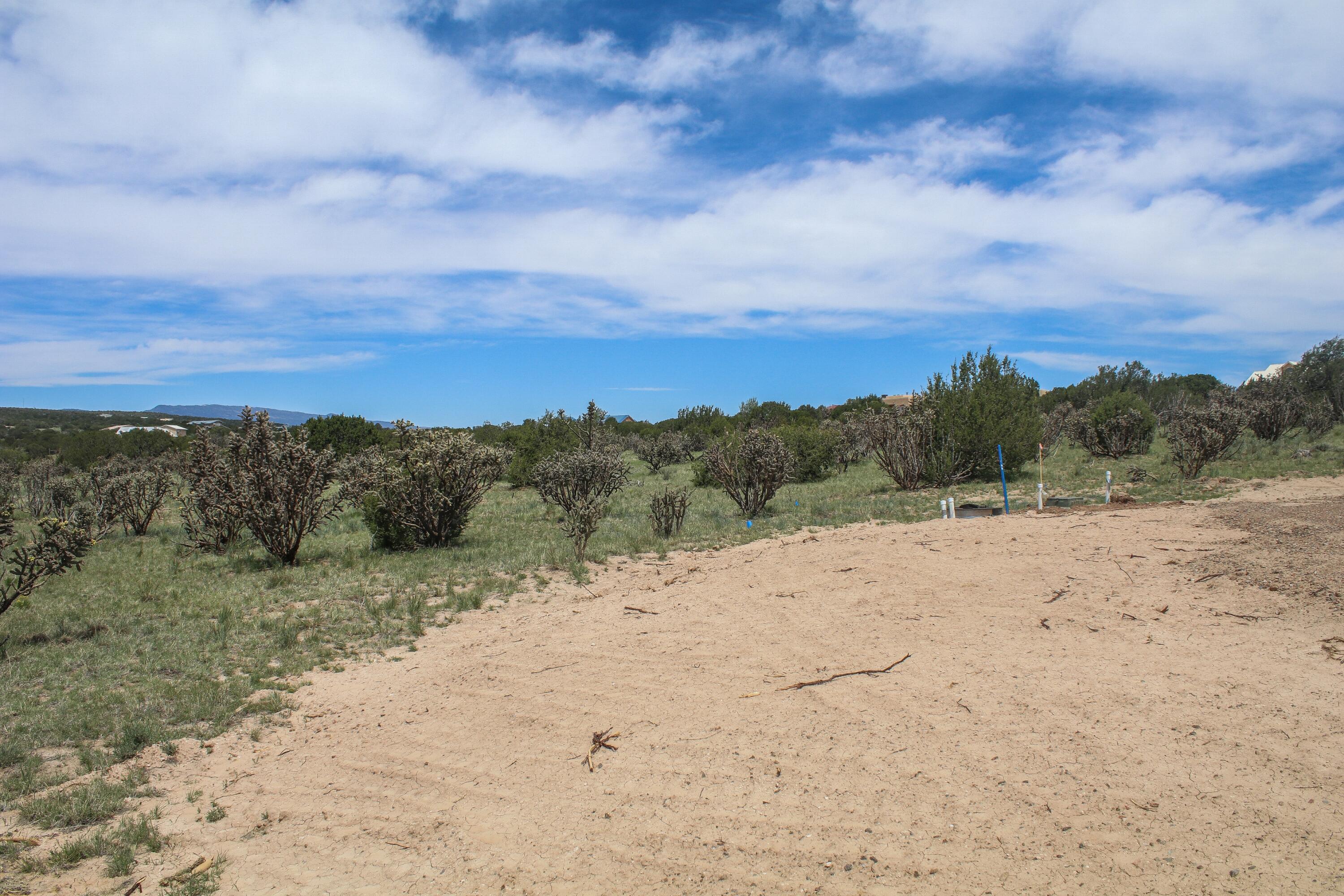5 Taluca Court, Edgewood, New Mexico image 4