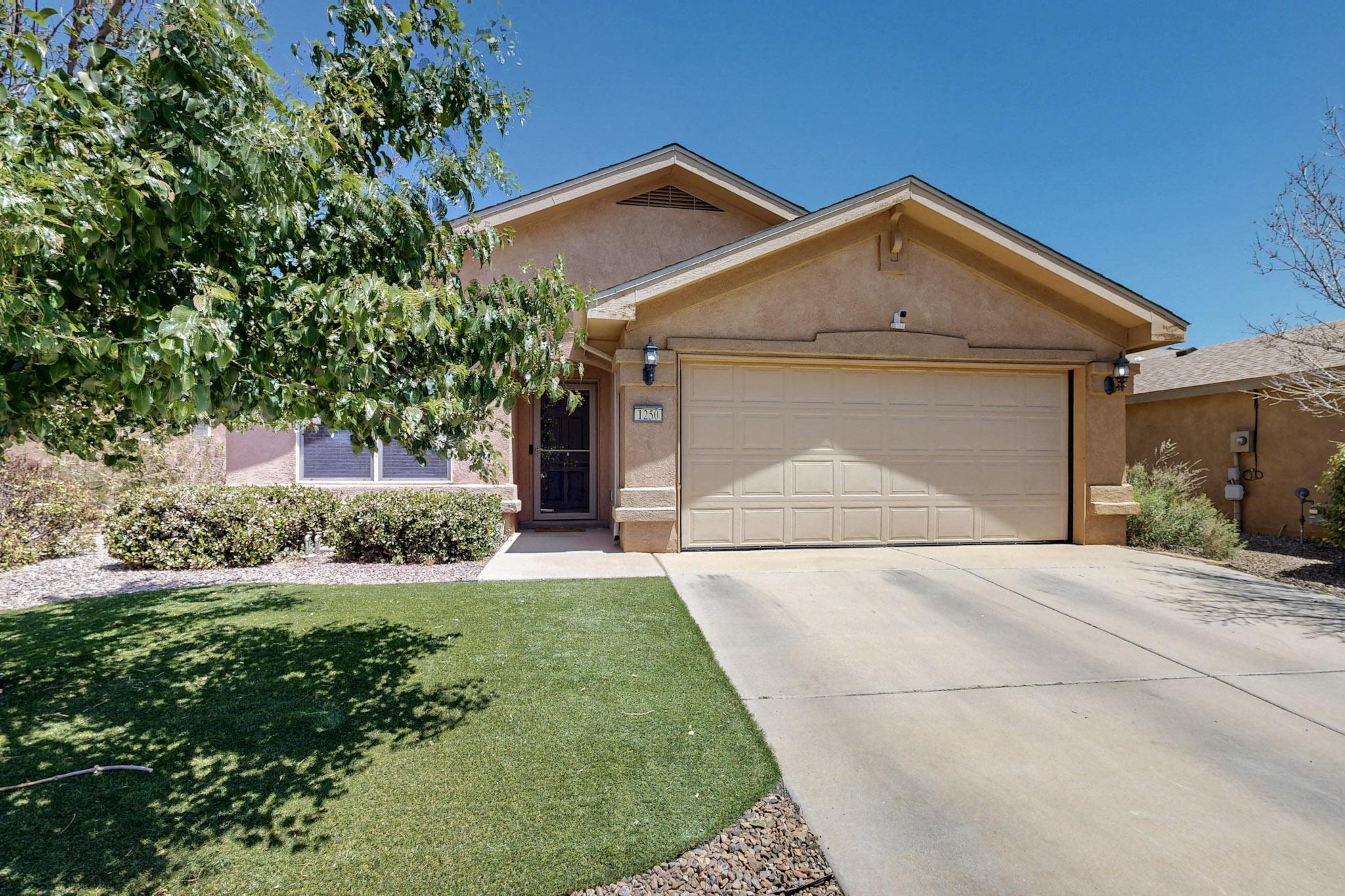 1250 Carnival Avenue, Los Lunas, New Mexico image 2