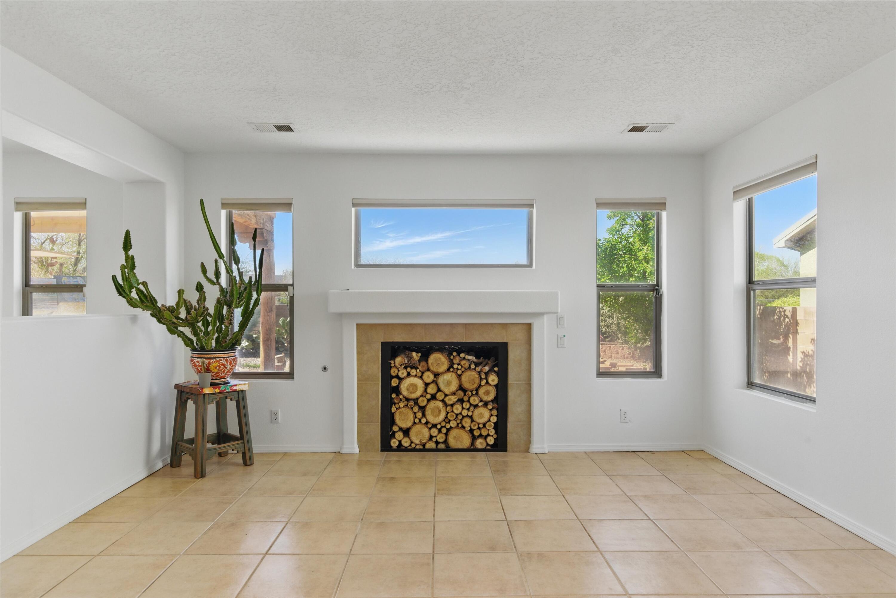 311 Calle Damiano, Bernalillo, New Mexico image 17