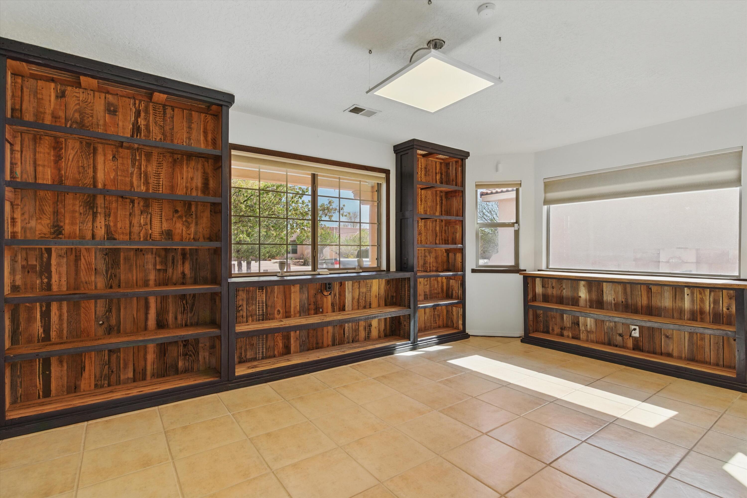 311 Calle Damiano, Bernalillo, New Mexico image 5