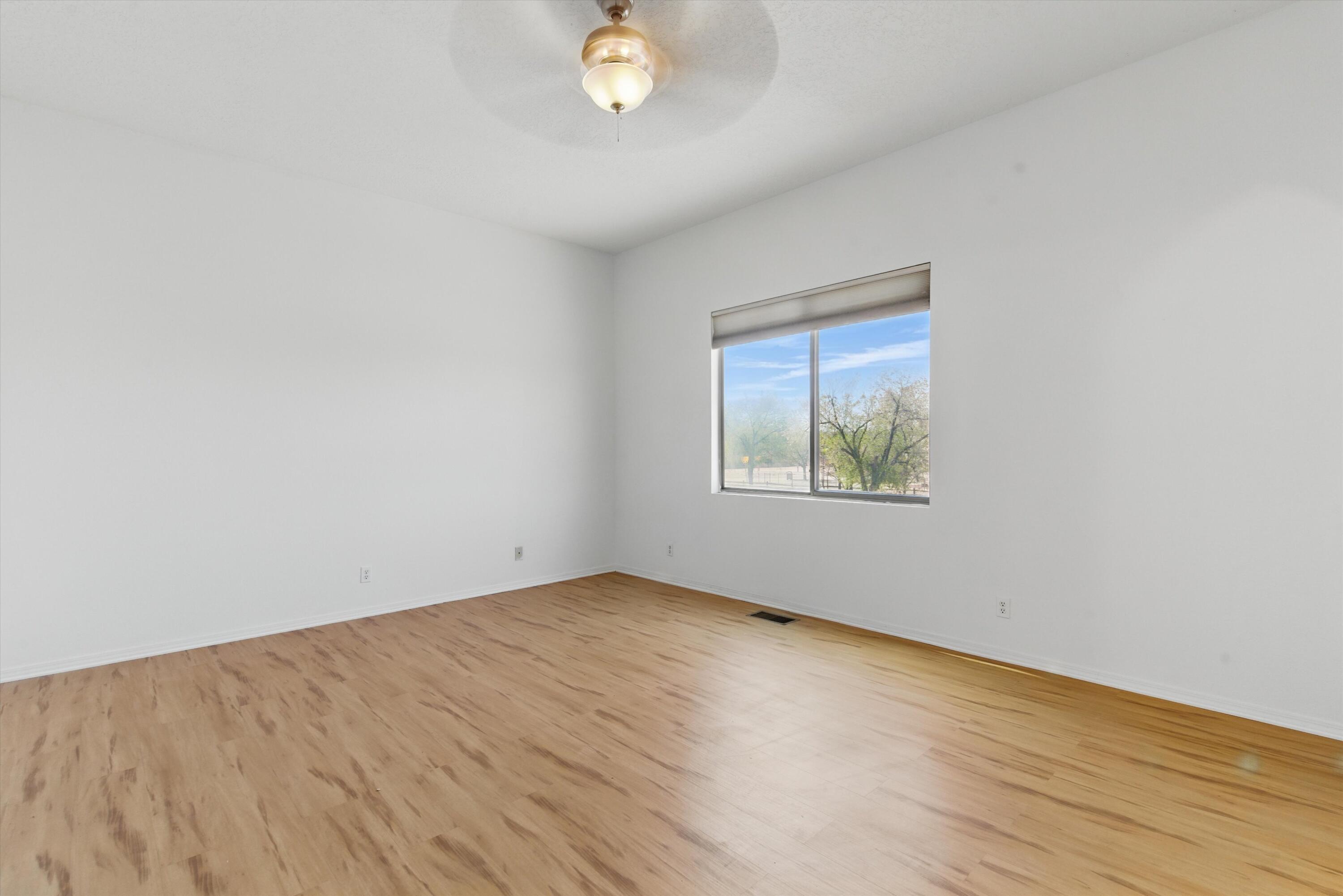 311 Calle Damiano, Bernalillo, New Mexico image 28
