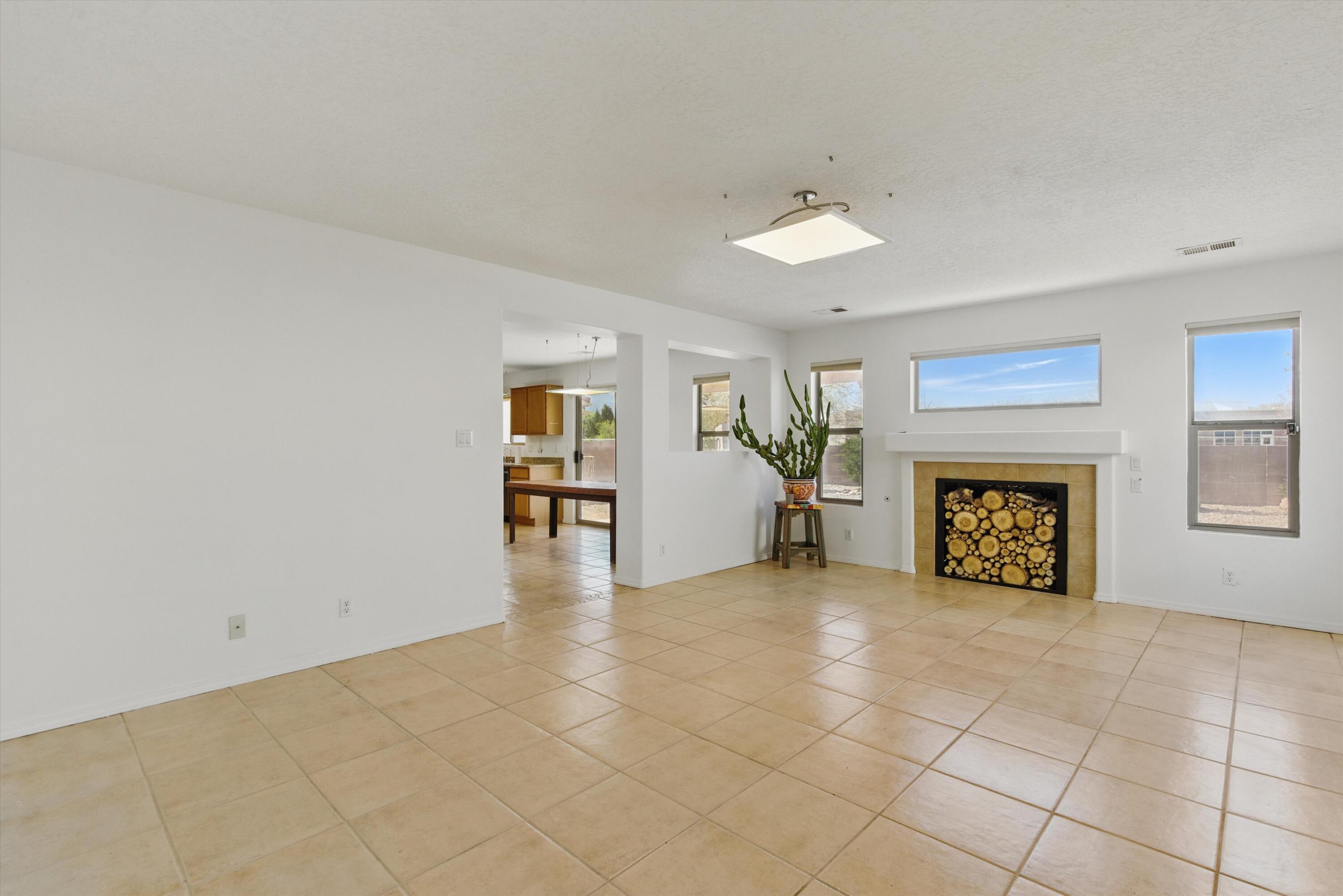 311 Calle Damiano, Bernalillo, New Mexico image 18