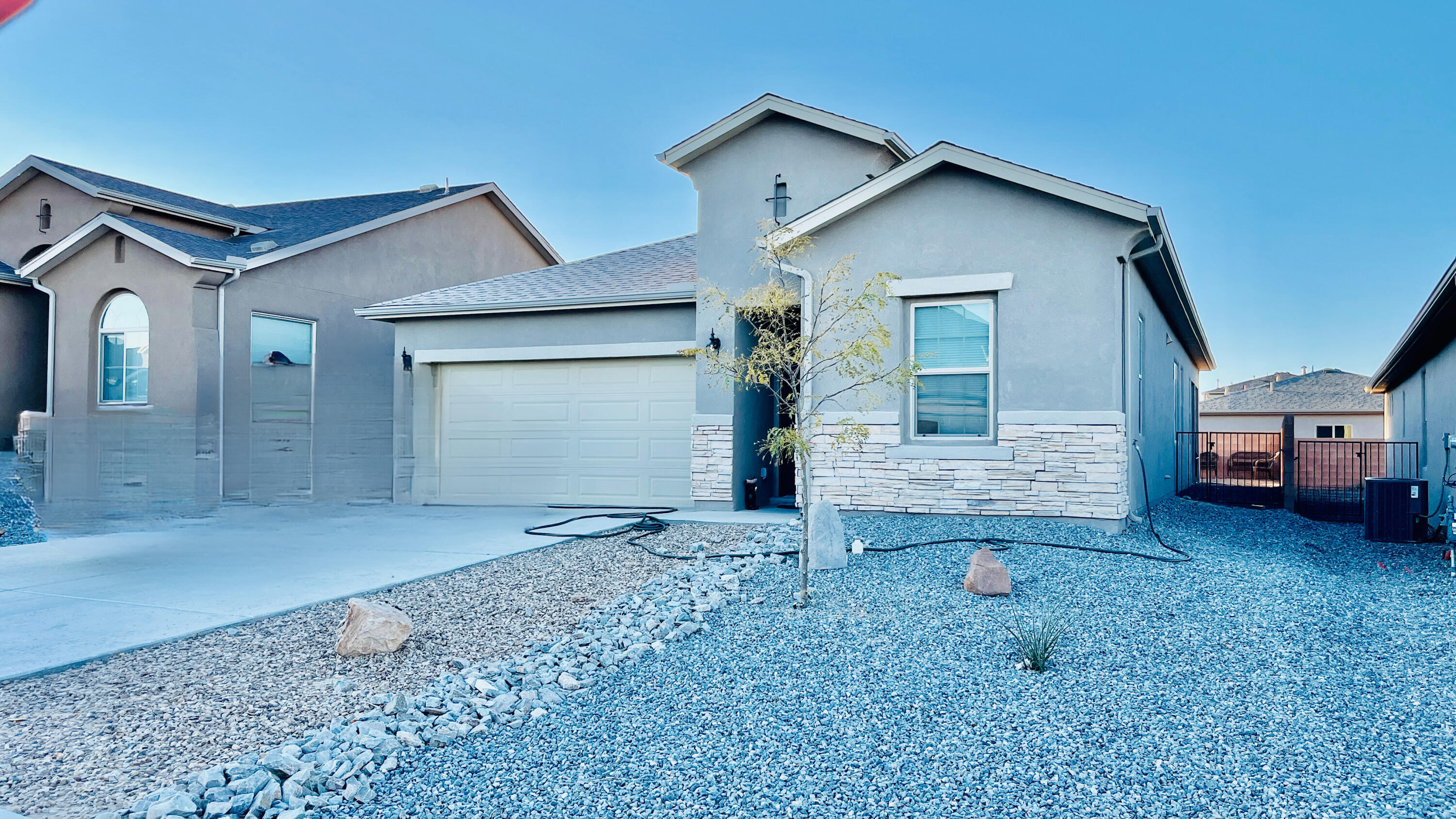 355 Adeline Avenue, Los Lunas, New Mexico image 3