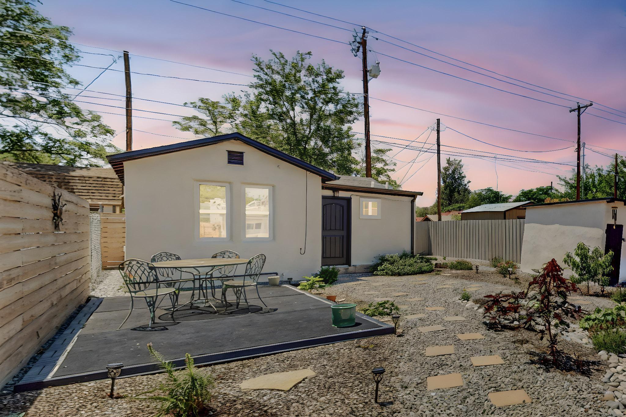 View Albuquerque, NM 87102 house