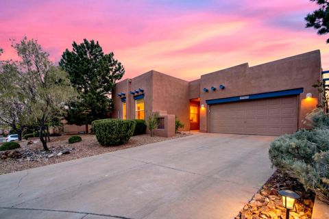 Photo of 13309 Pine Forest Place NE, Albuquerque, NM 87111 (MLS # 1101889)