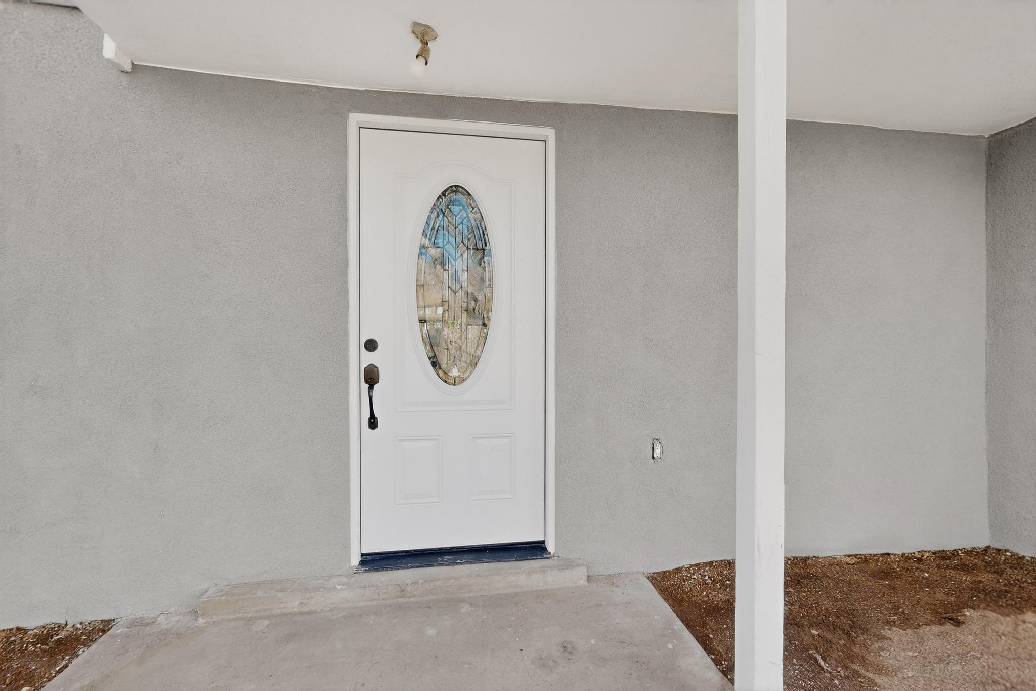 10908 Candelaria Road NE