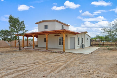 Photo of 139 San Diego Loop, Los Lunas, NM 87031 (MLS # 1110632)
